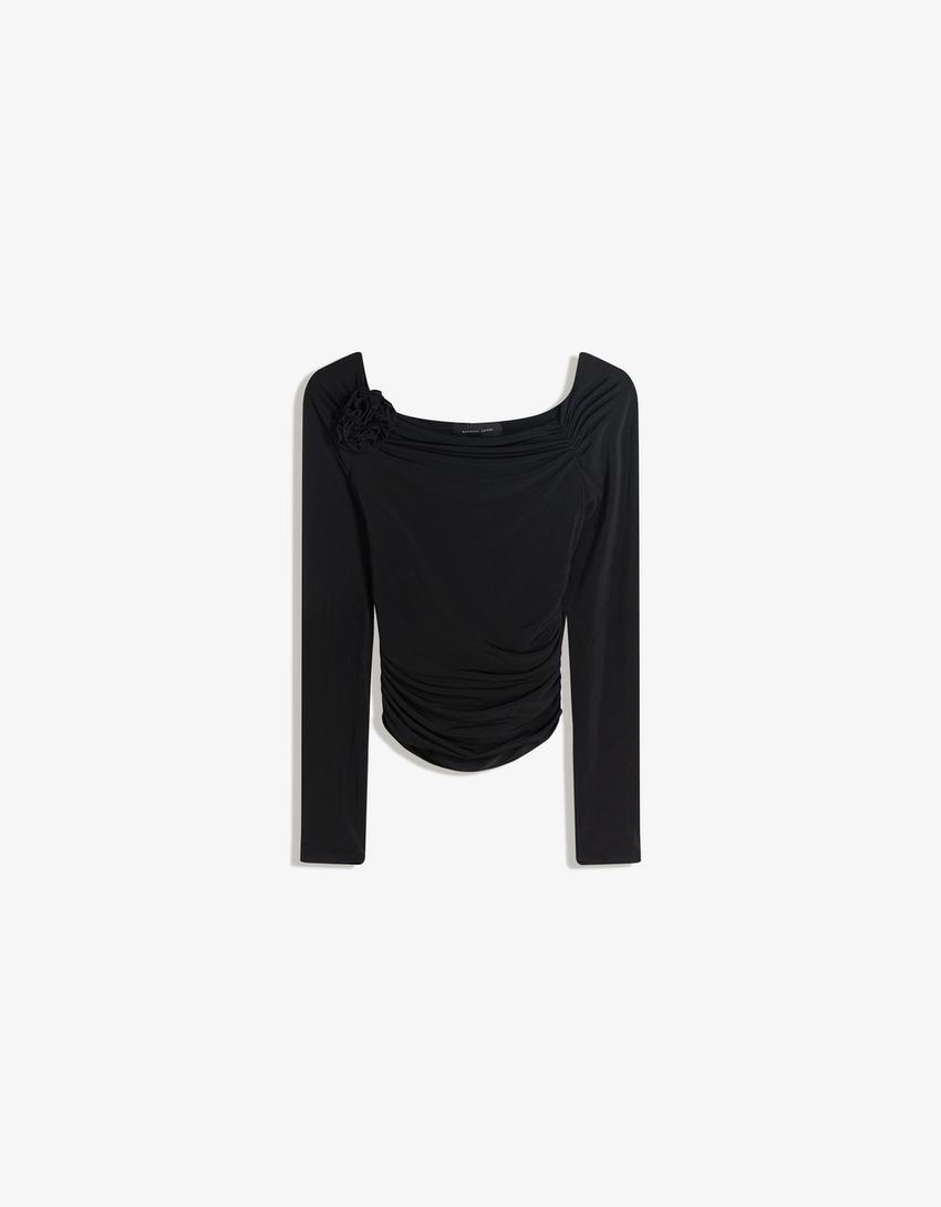 Top manga comprida flor-Preto