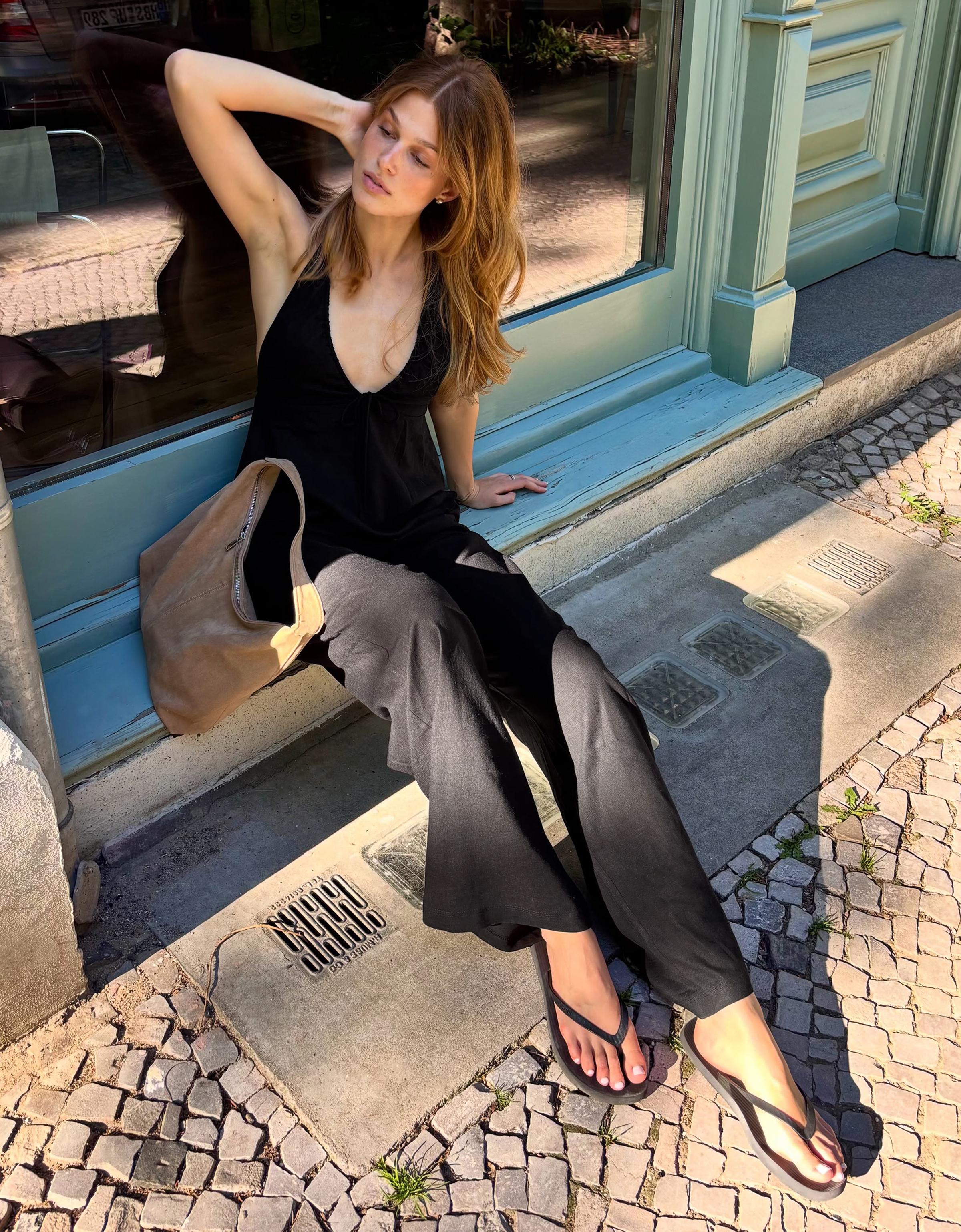 Linen halter top — Black