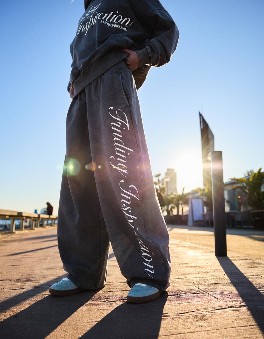 Pantalon barrel en molleton imprimé-Gris foncé