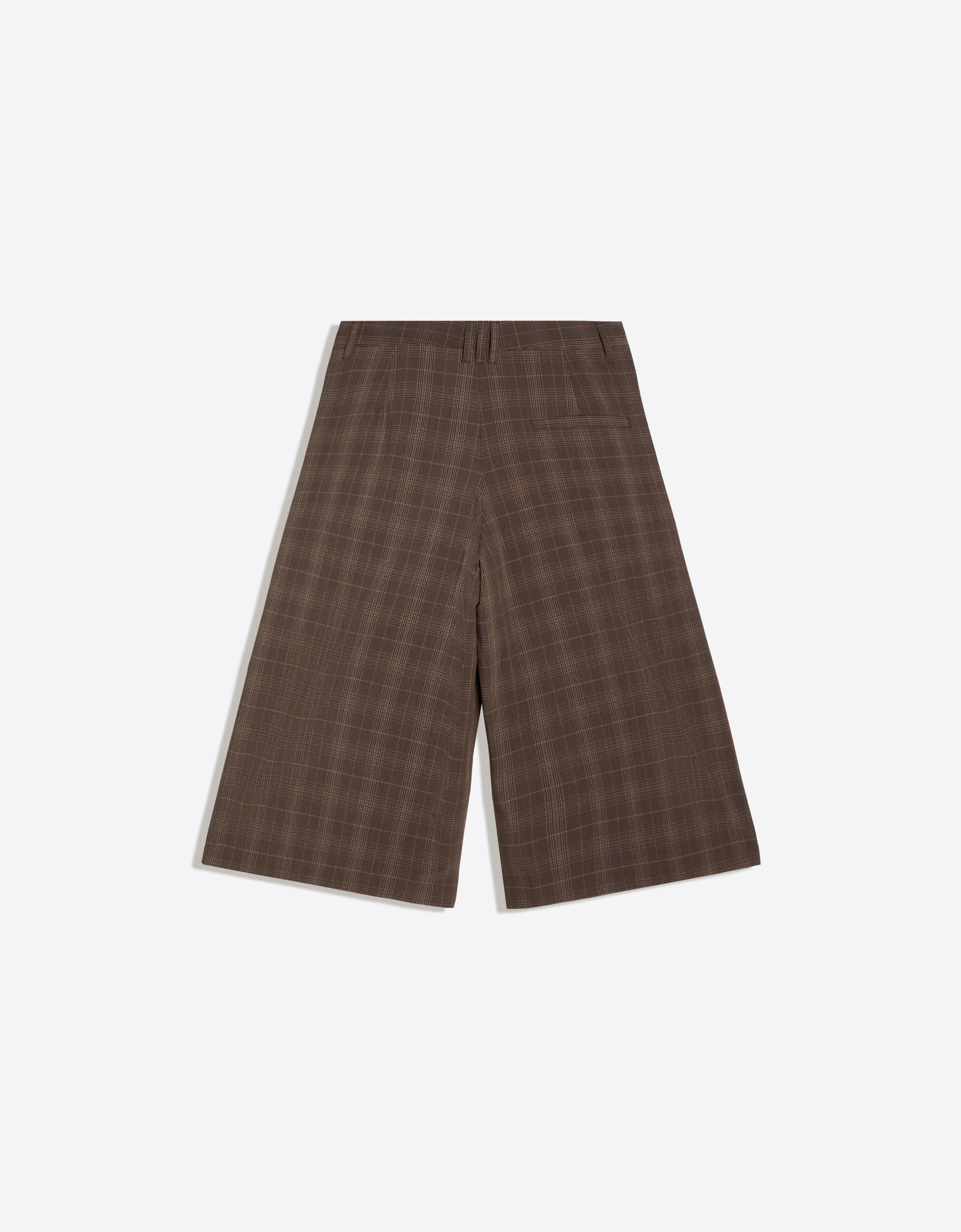 Culotte Bermuda shorts with crossed buttons — Brown