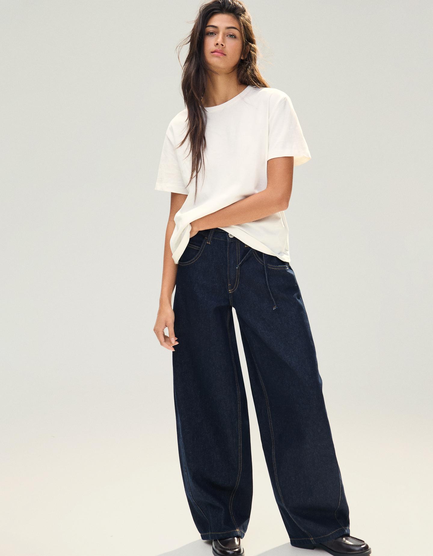 Bershka koszulka basic z krótkim rękawem biały złamany