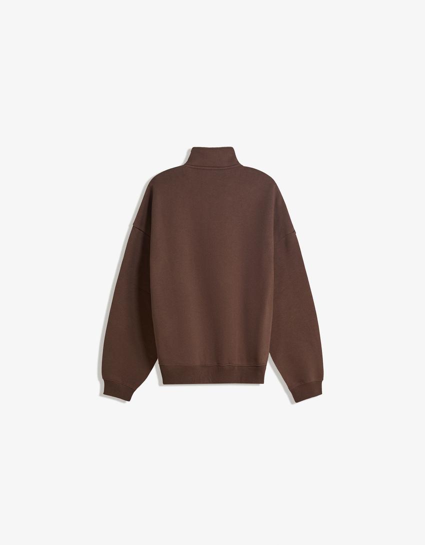 Sweatshirt met korte rits en print-Bruin-4