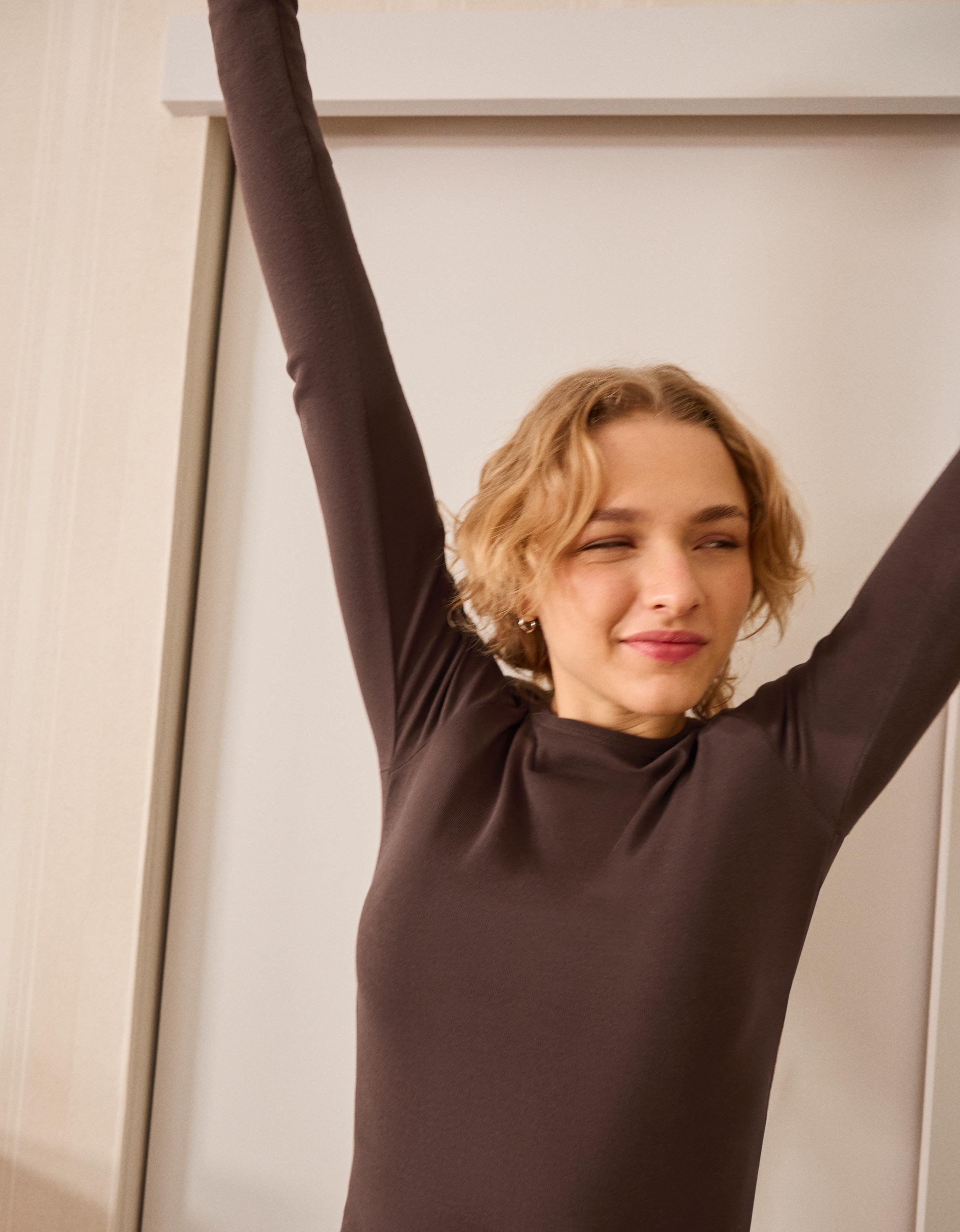 Uzun kollu tişört - Görsel 278