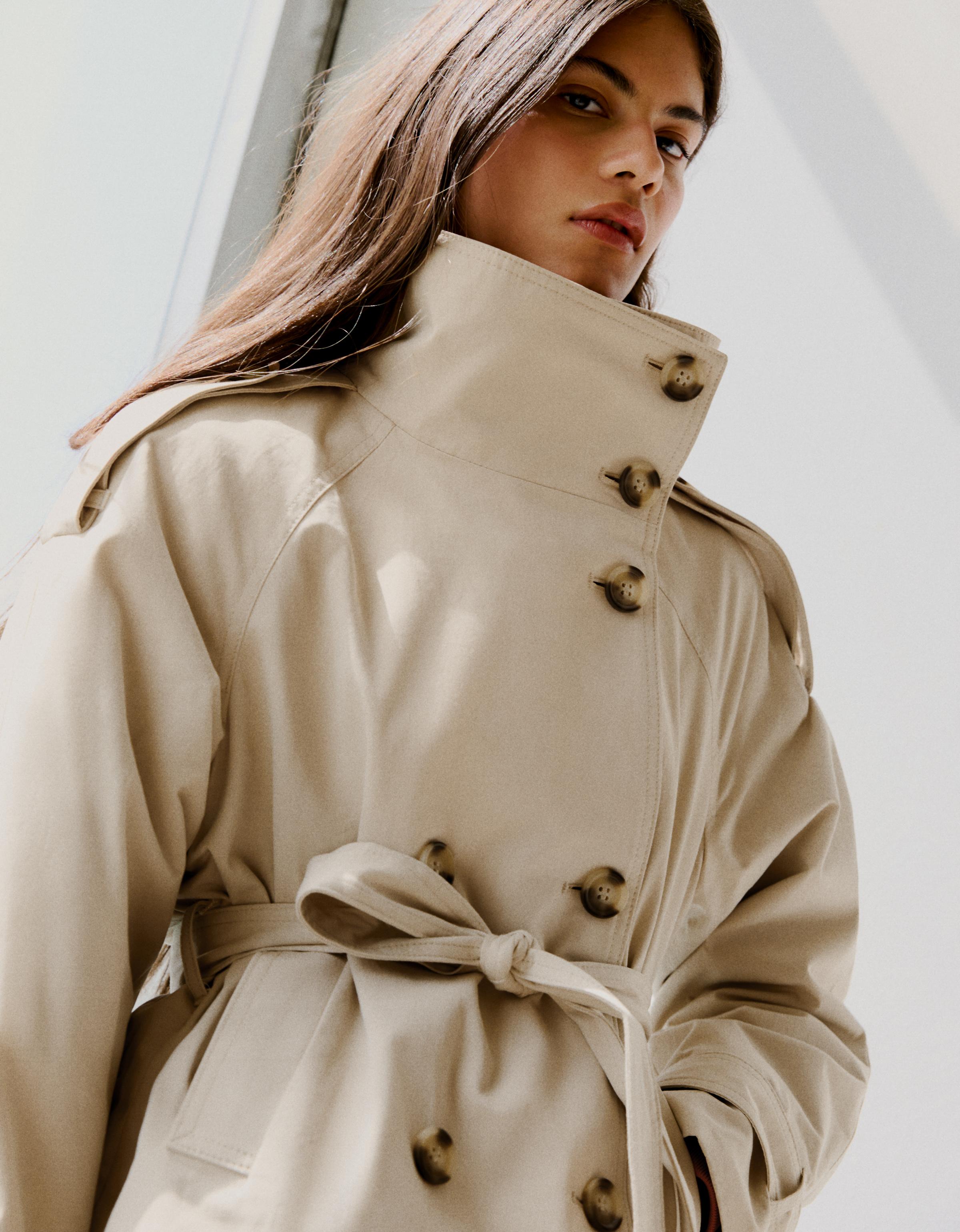 Bershka Dik yakalı trençkot görsel 5