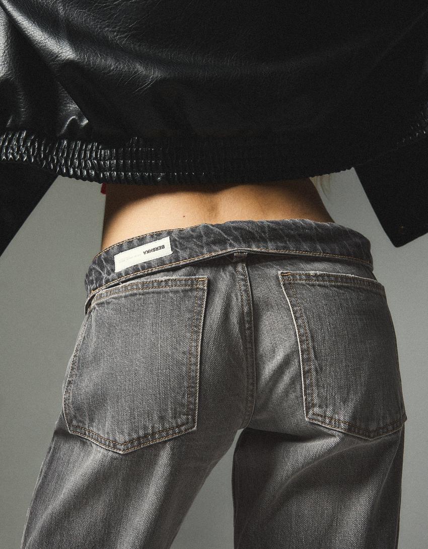 Mid-rise straight jeans-Black