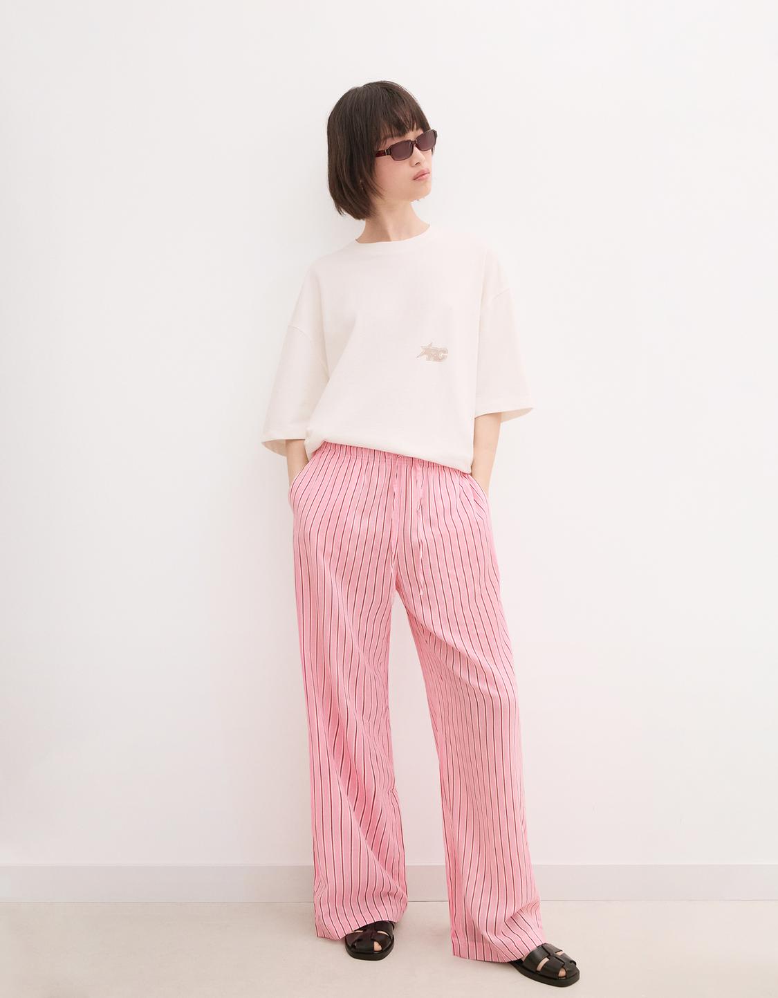 Wide-leg trousers