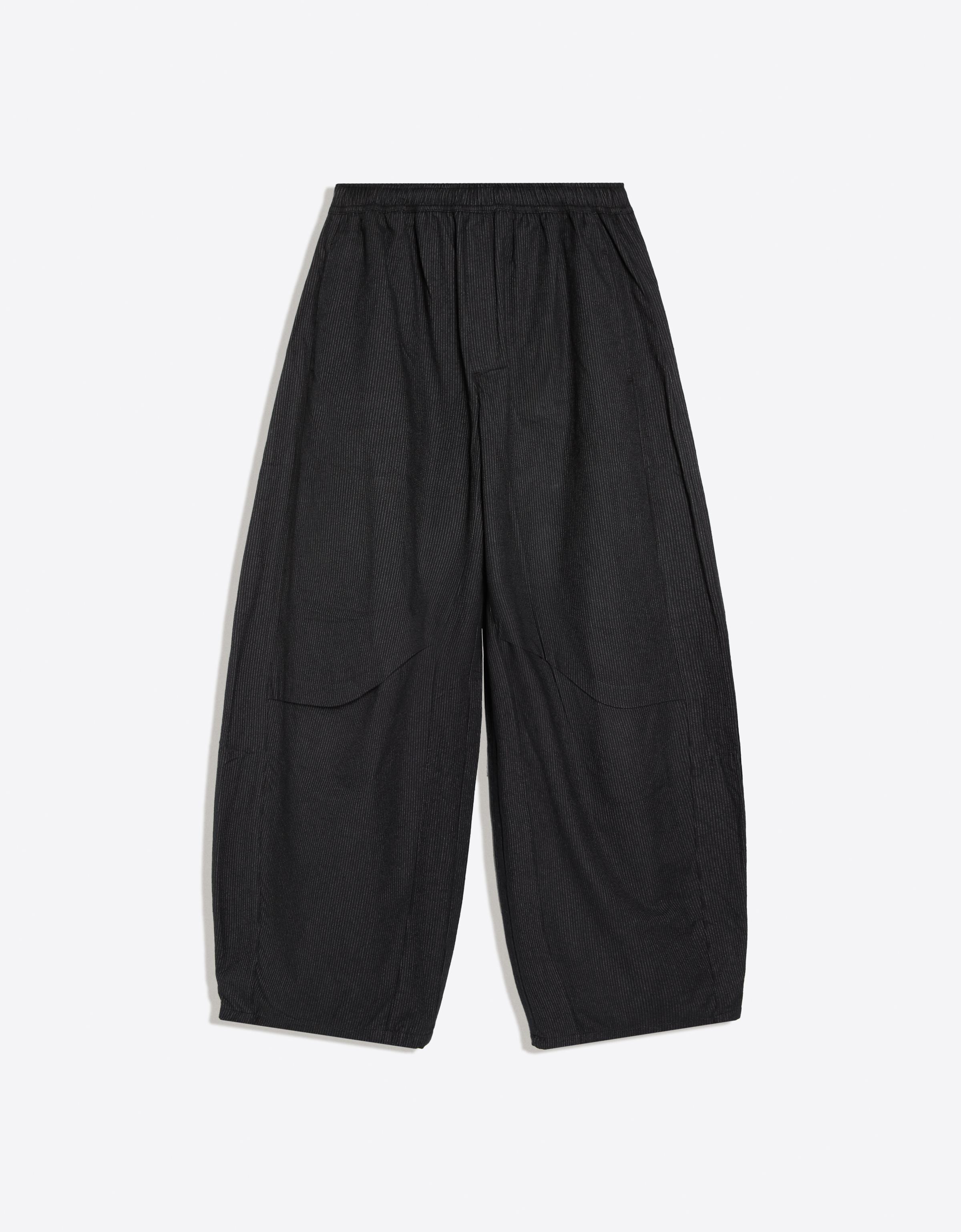 Checked barrel trousers — Black