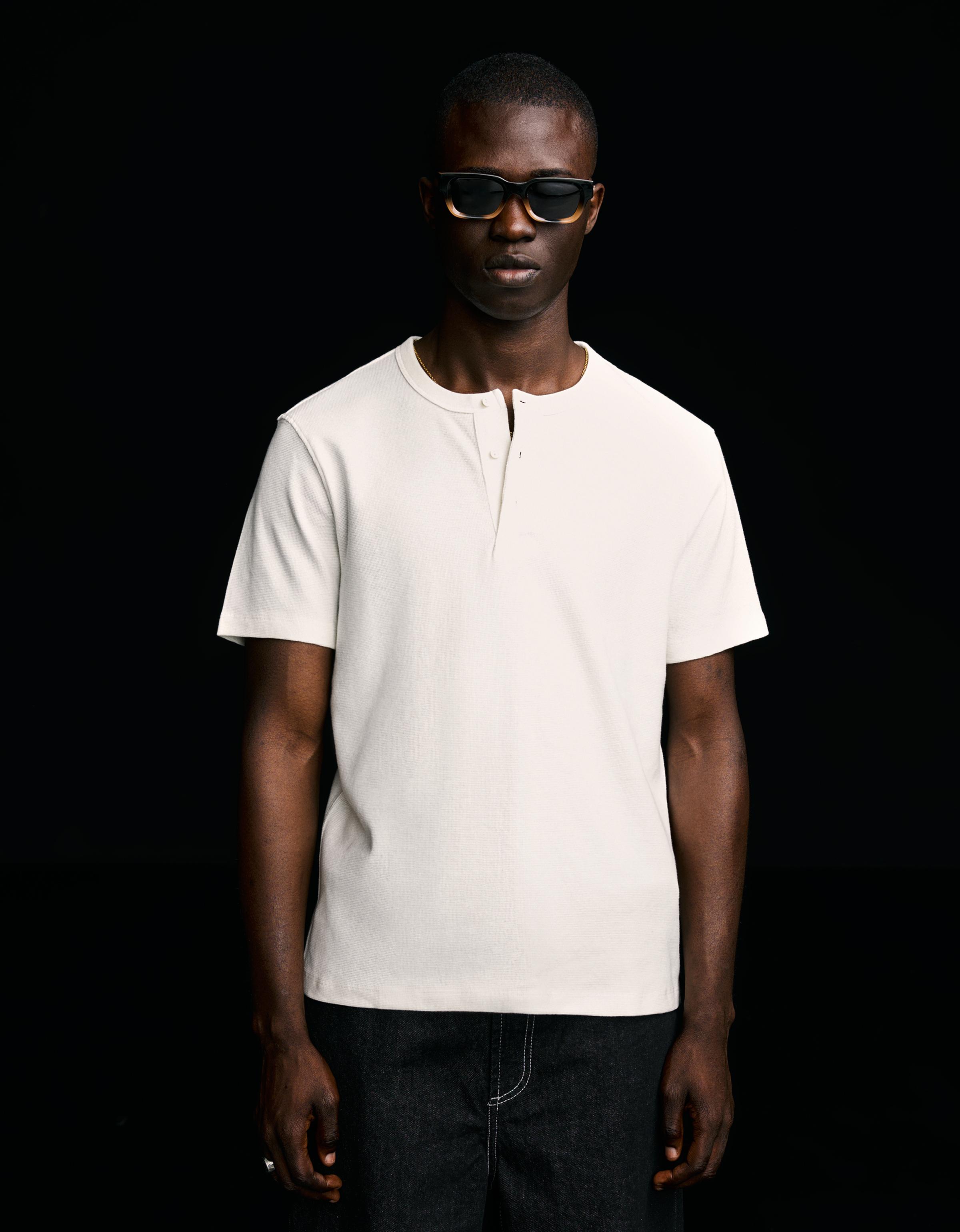 Kısa kollu gofre ekmekçi tişört