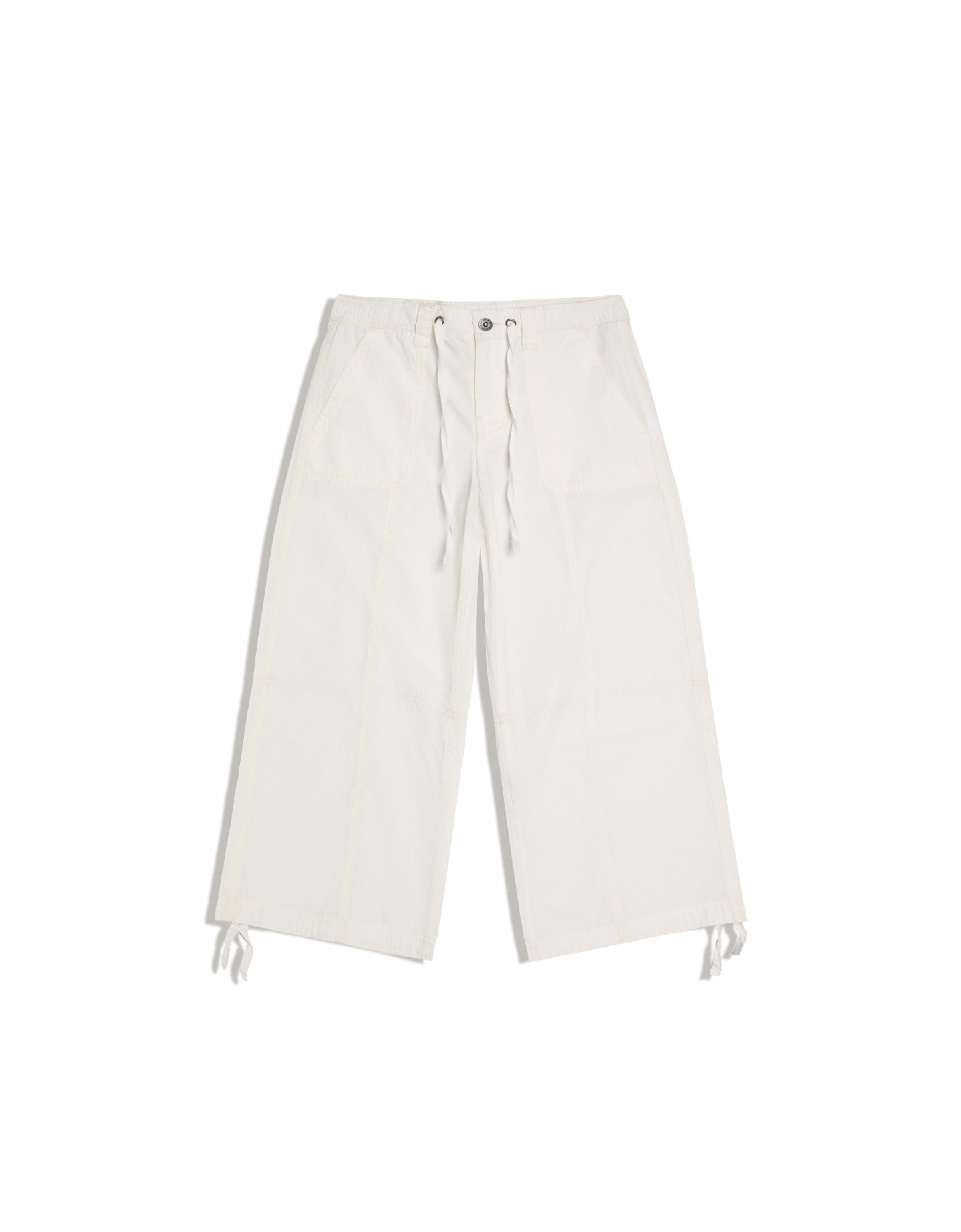 Capris — Off white