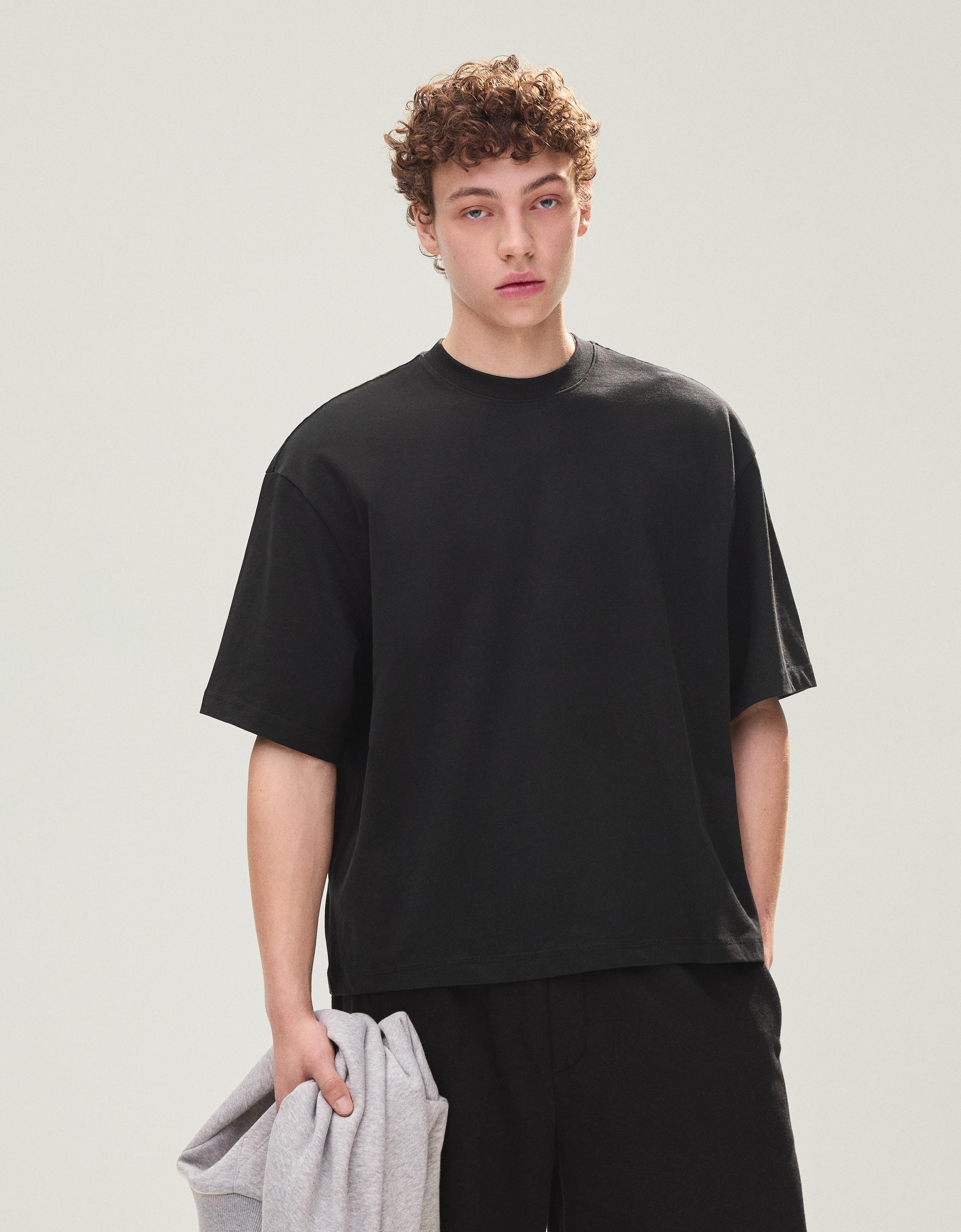 Kısa kollu boxy fit tişört - Görsel 19