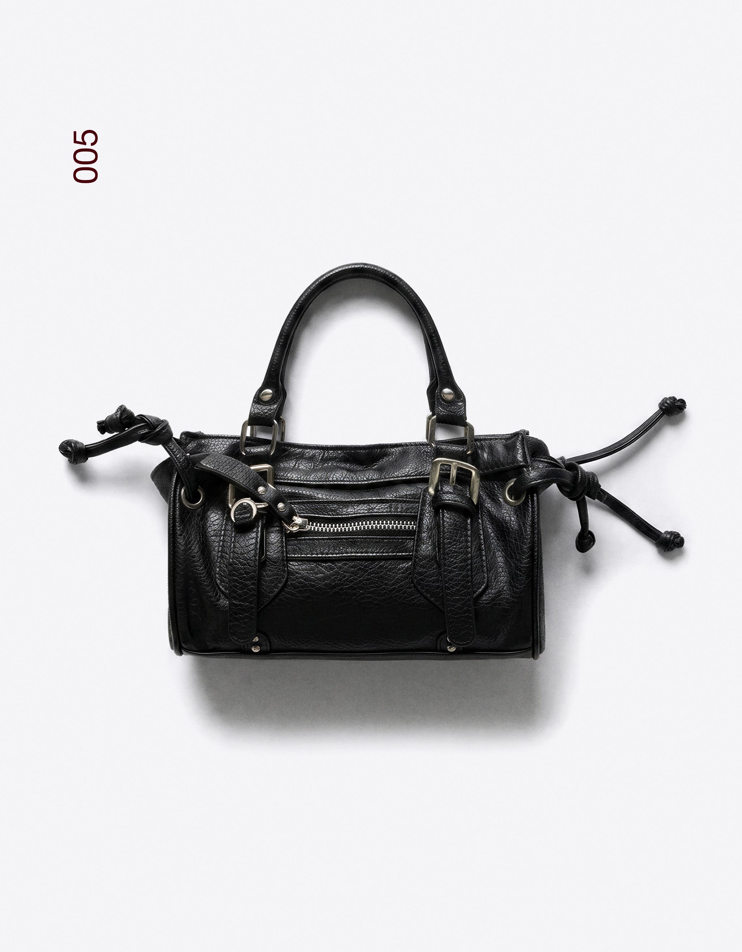 Mini buckle bag — Black