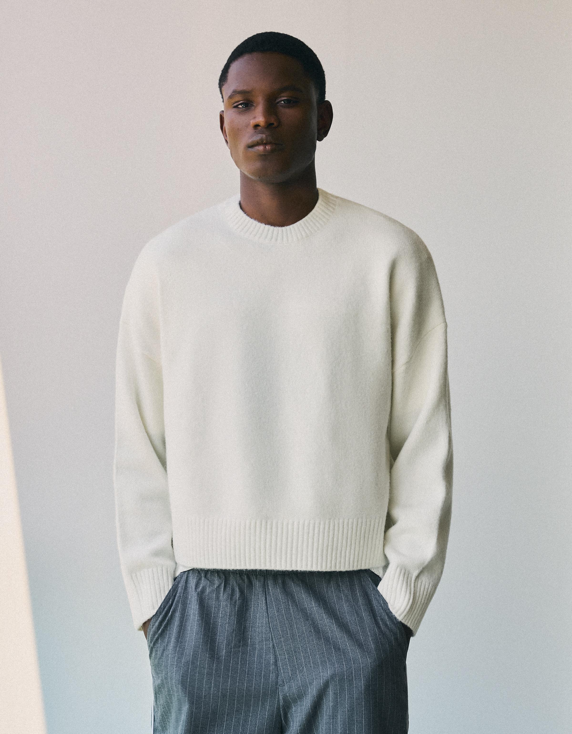 Boxy round neck jumper — White