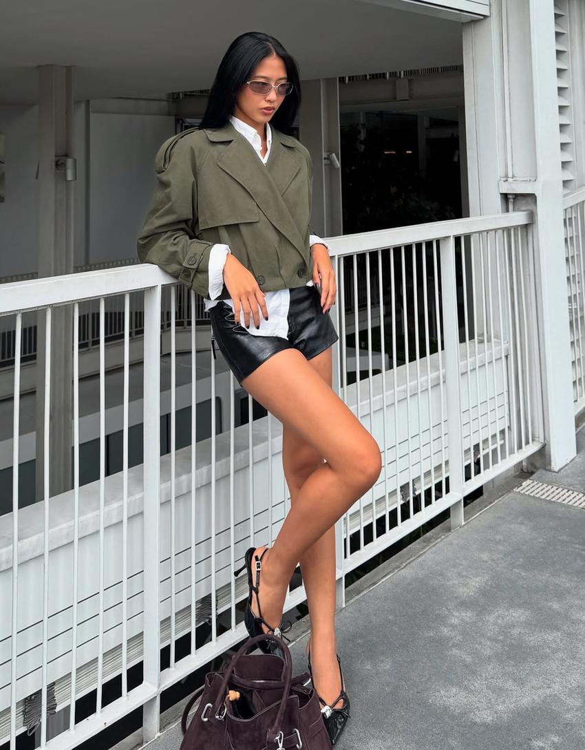 Kurzer Trenchcoat mit Puffärmeln-Khaki