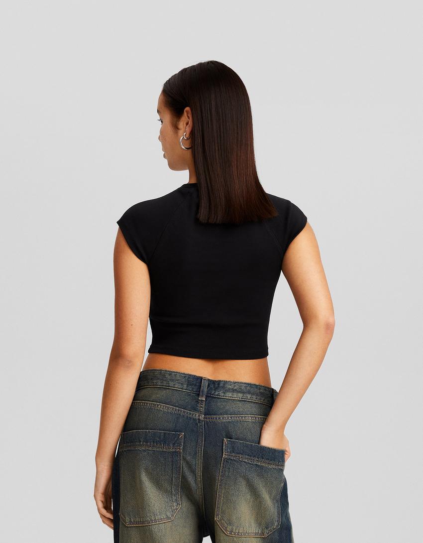 تيشرت بأكمام قصيرة وطبعة ميكي ماوس ودونالد داك-أسود-1