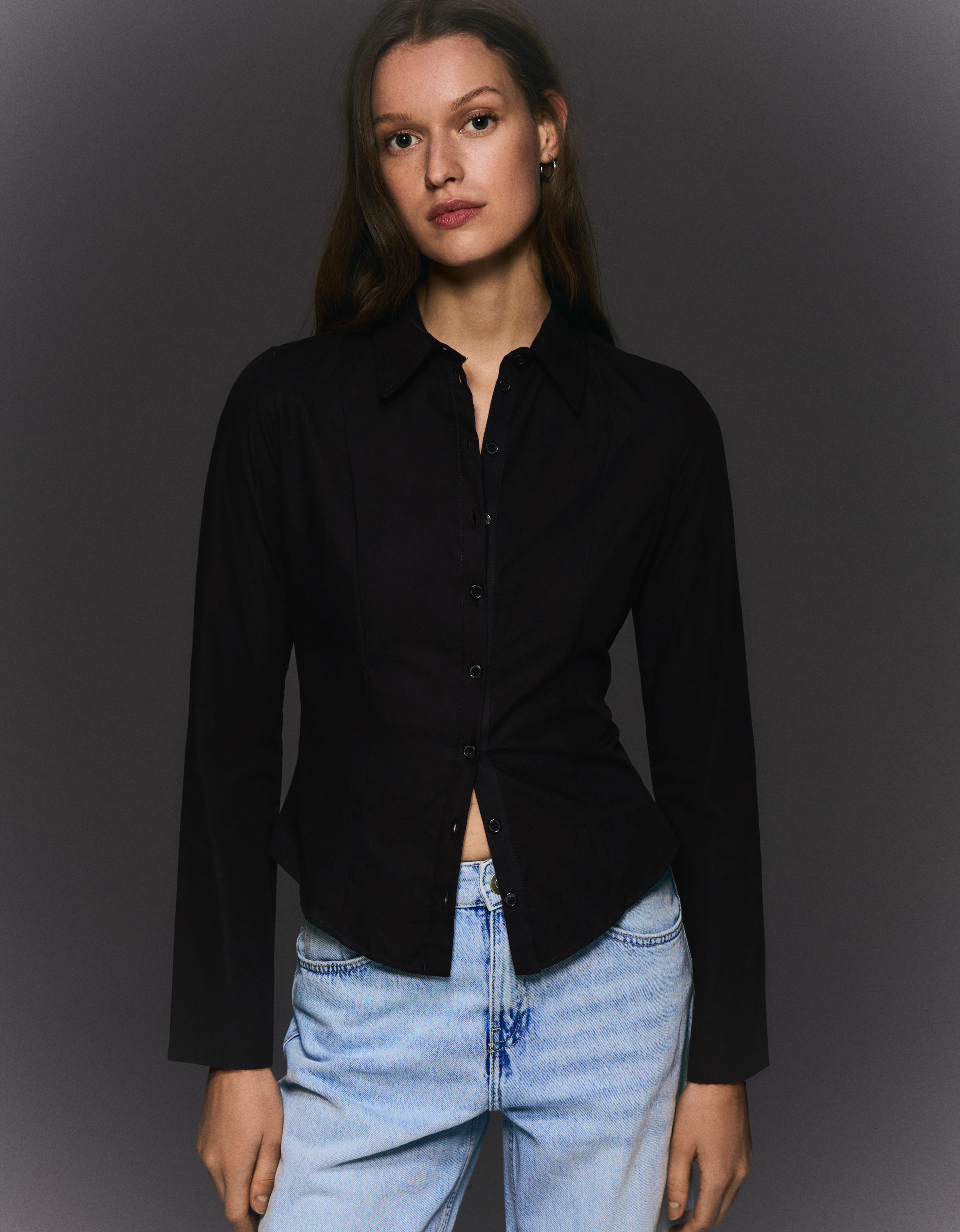 Bershka Figurbetontes Hemd Mit Ärmeln Im Schlaghosen-Stil Damen Xs Schwarz