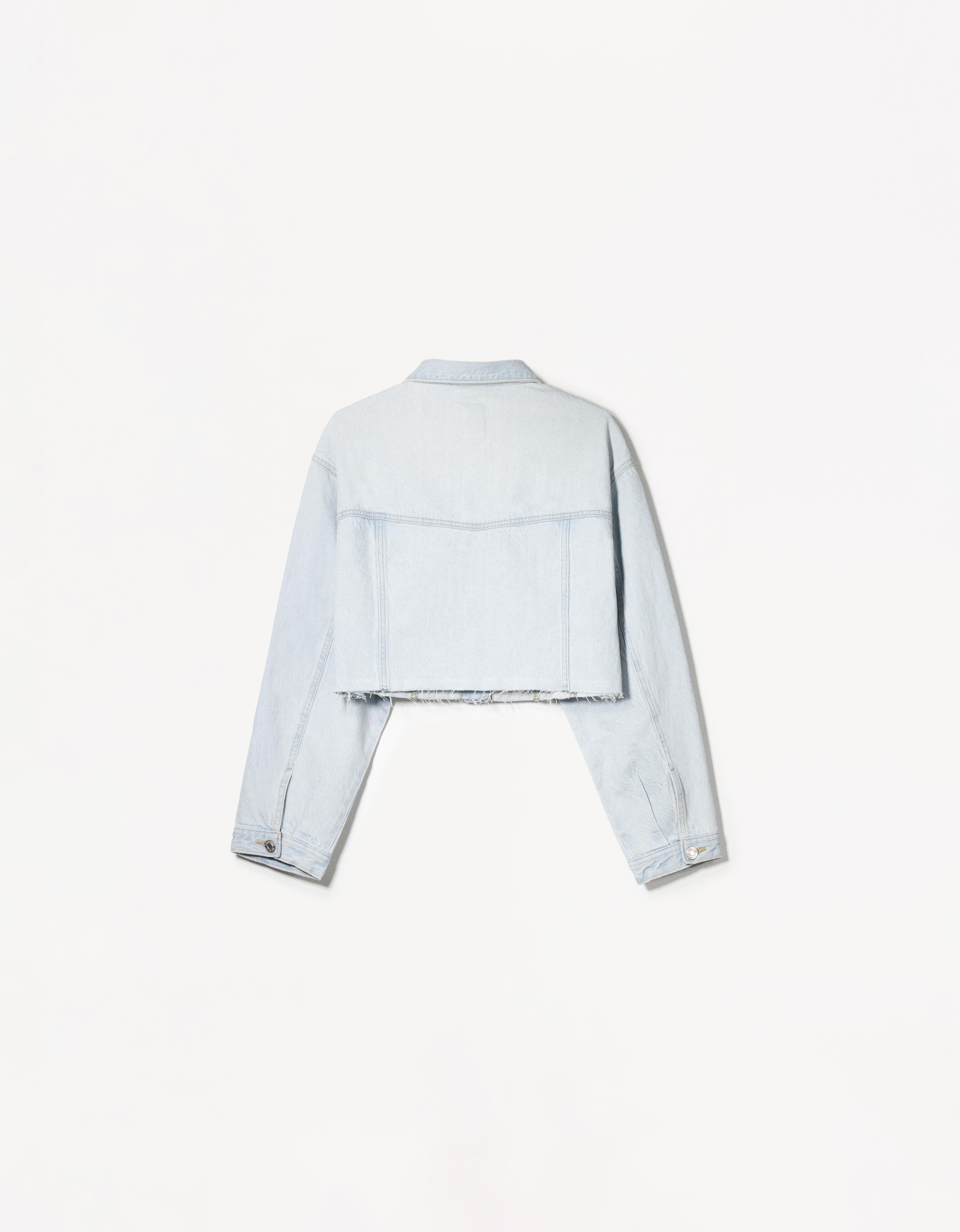 【BERSHKA】CROPPED Denim jacket クロップド デニムジャケット Bershka cropped denim jacket in light blue | ASOS