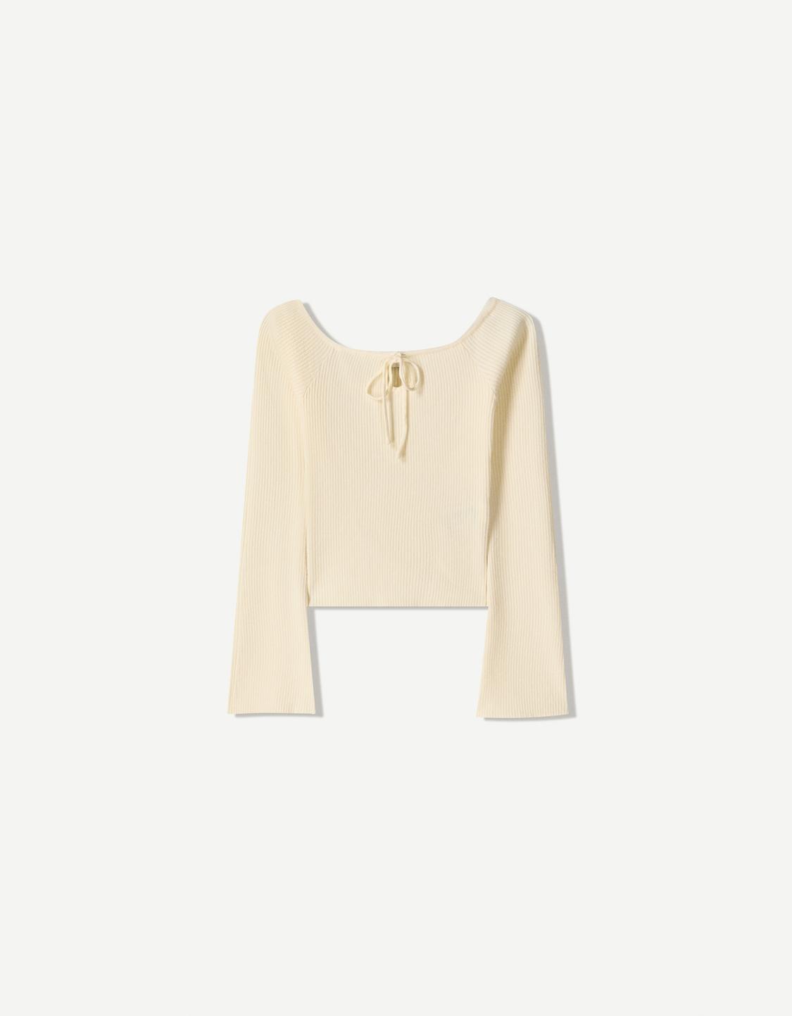 Sweater with tie detail