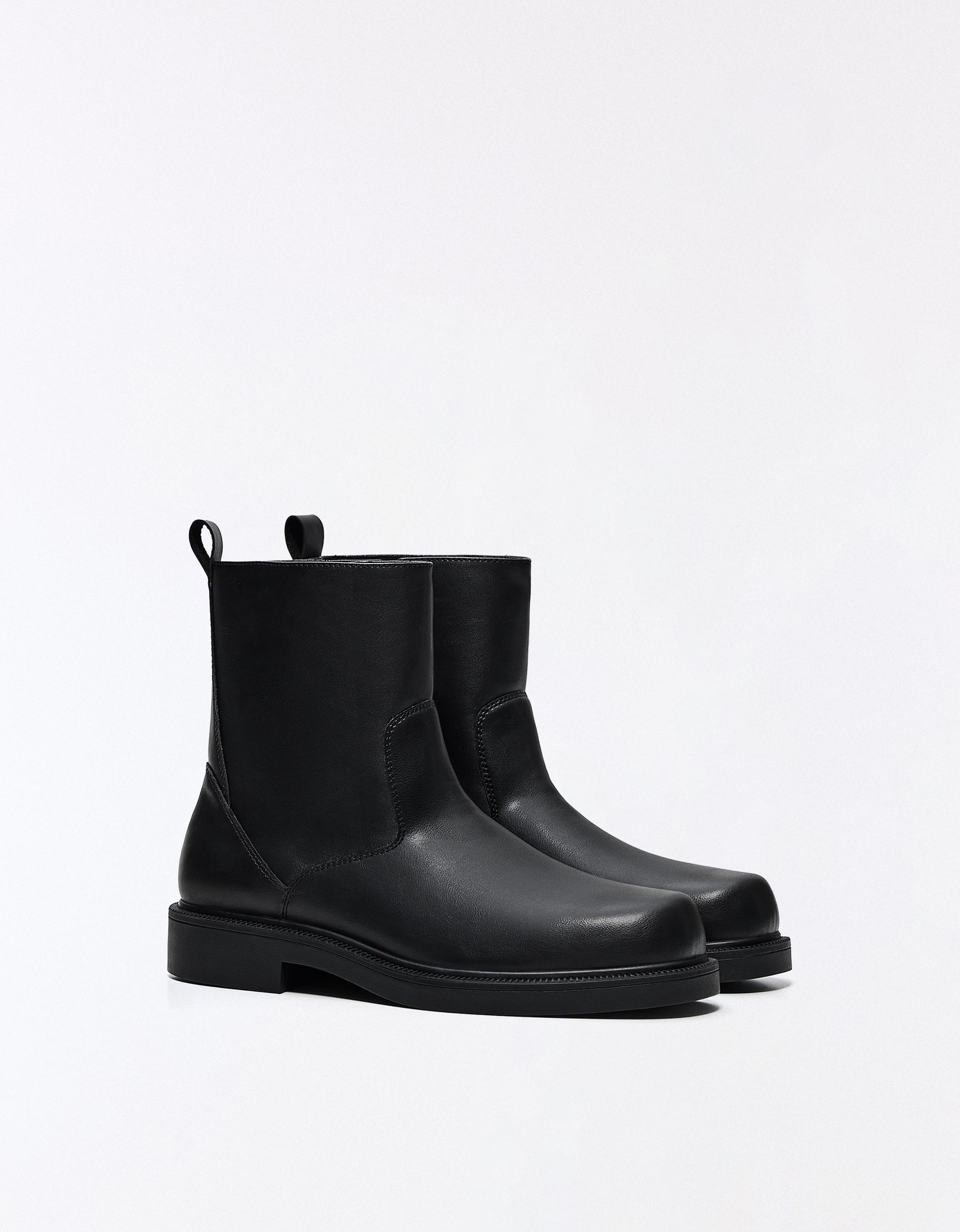 Casual ankle boots — BLACK