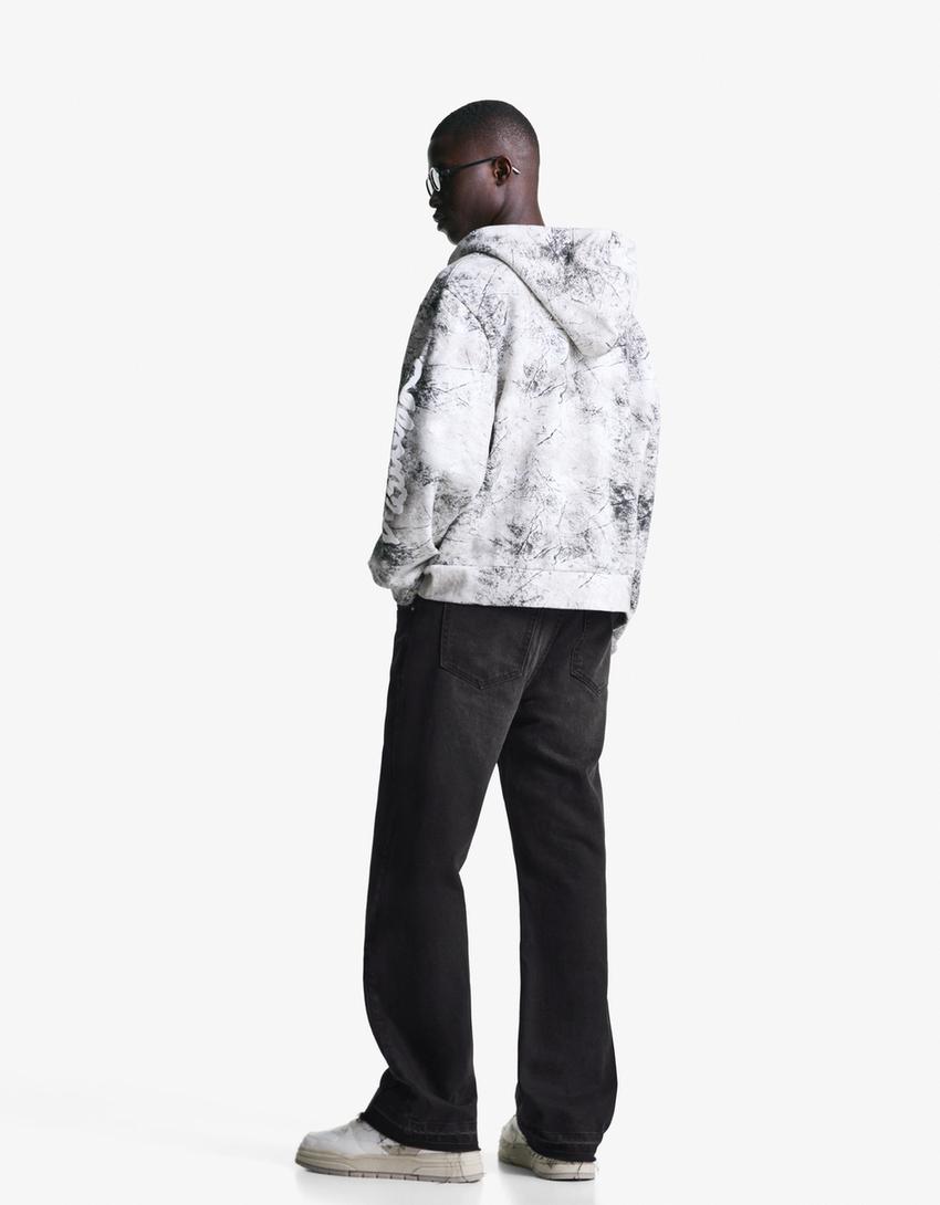 Utsvängda jeans med rak passform-Svart-4