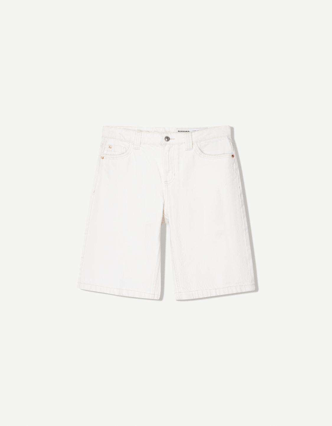 Baggy denim shorts
