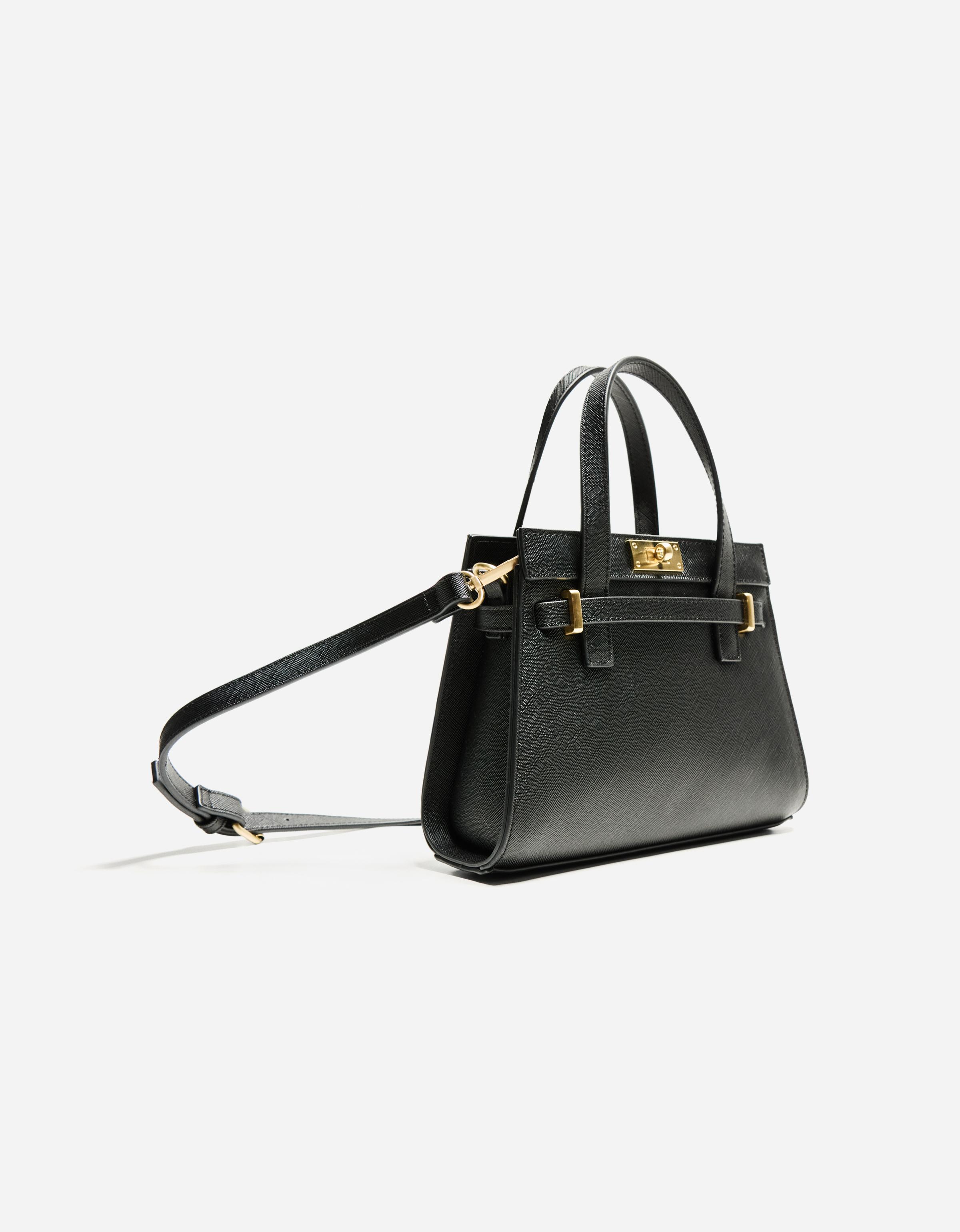 Textured minaudière — Black