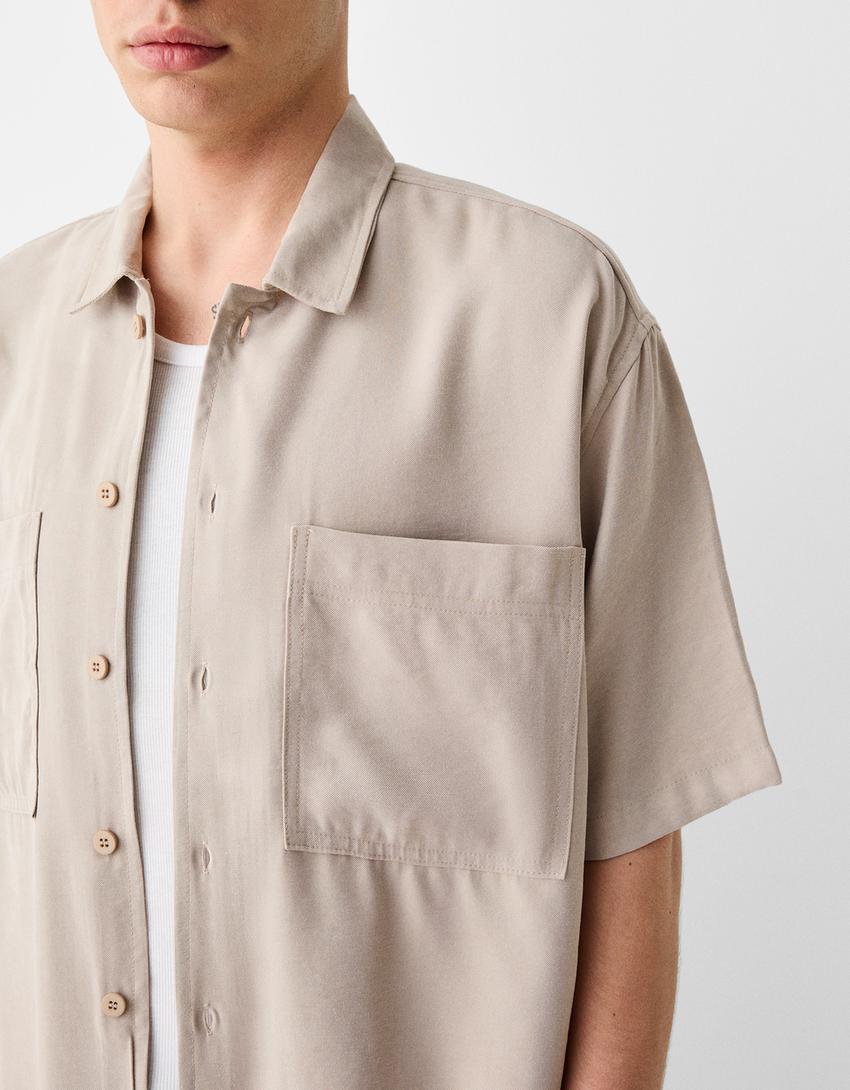 قميص رسمي بقصّة مربعة وأكمام قصيرة-رملي-5