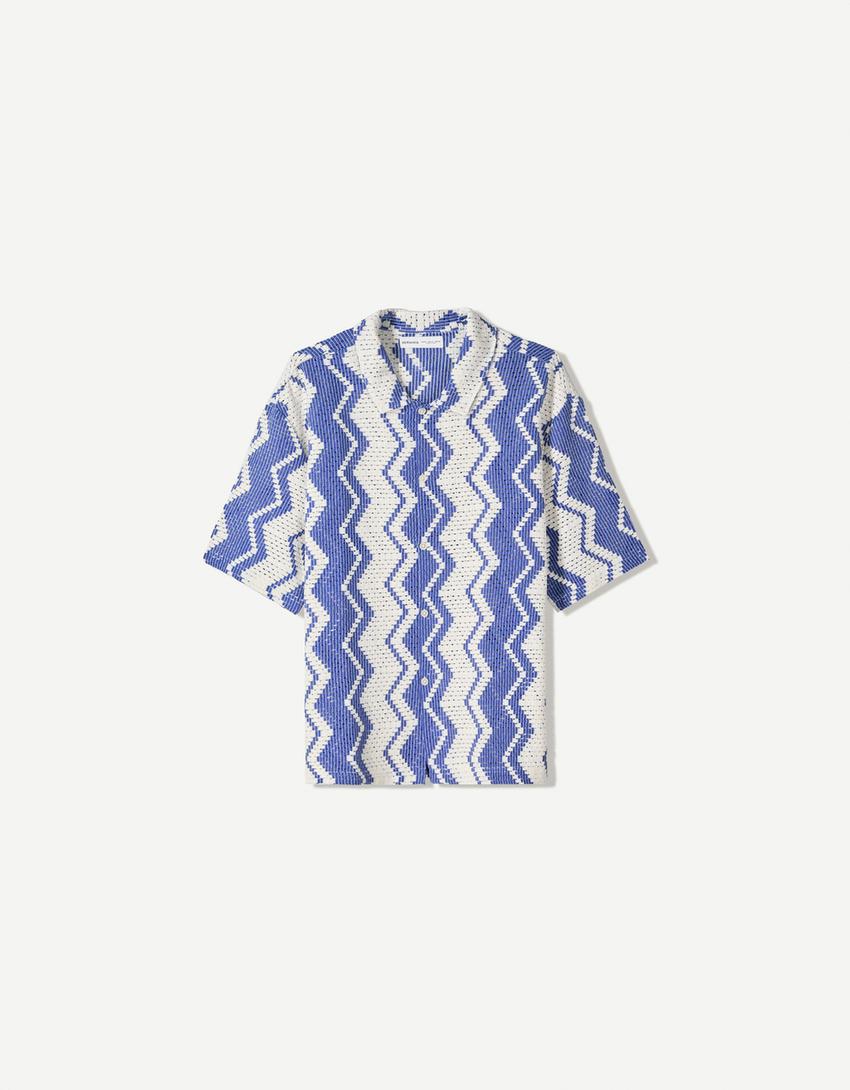 Camisa de manga curta em crochet-Azul