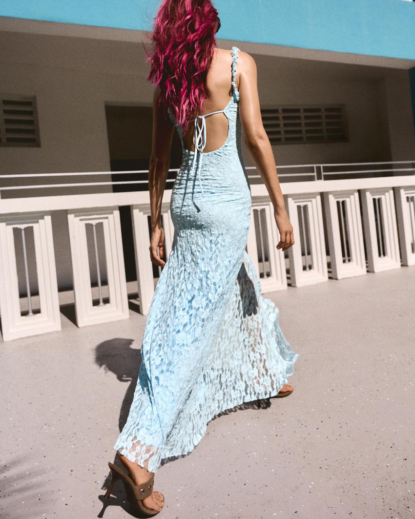 Lace midi dress-Light blue