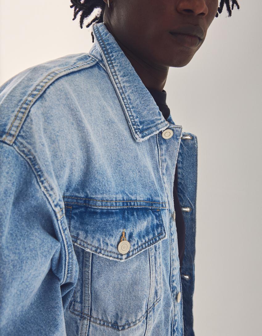 Denim jacket-Light blue