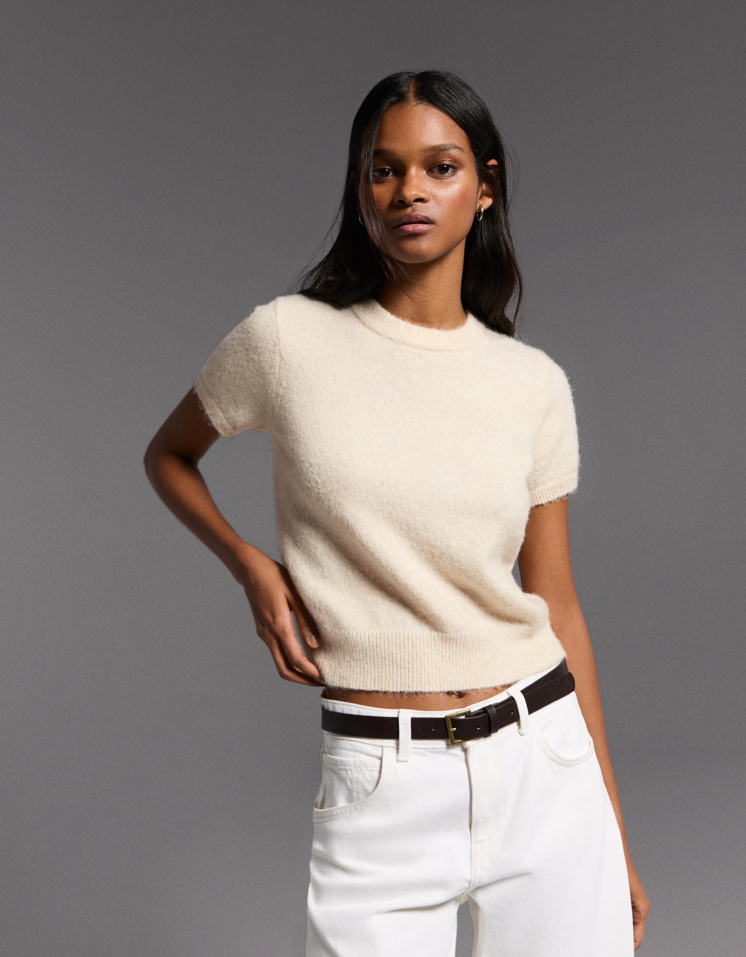 Bershka Pullover Mit Kurzen Ärmeln Und Rundausschnitt Damen Xs Rohweiß