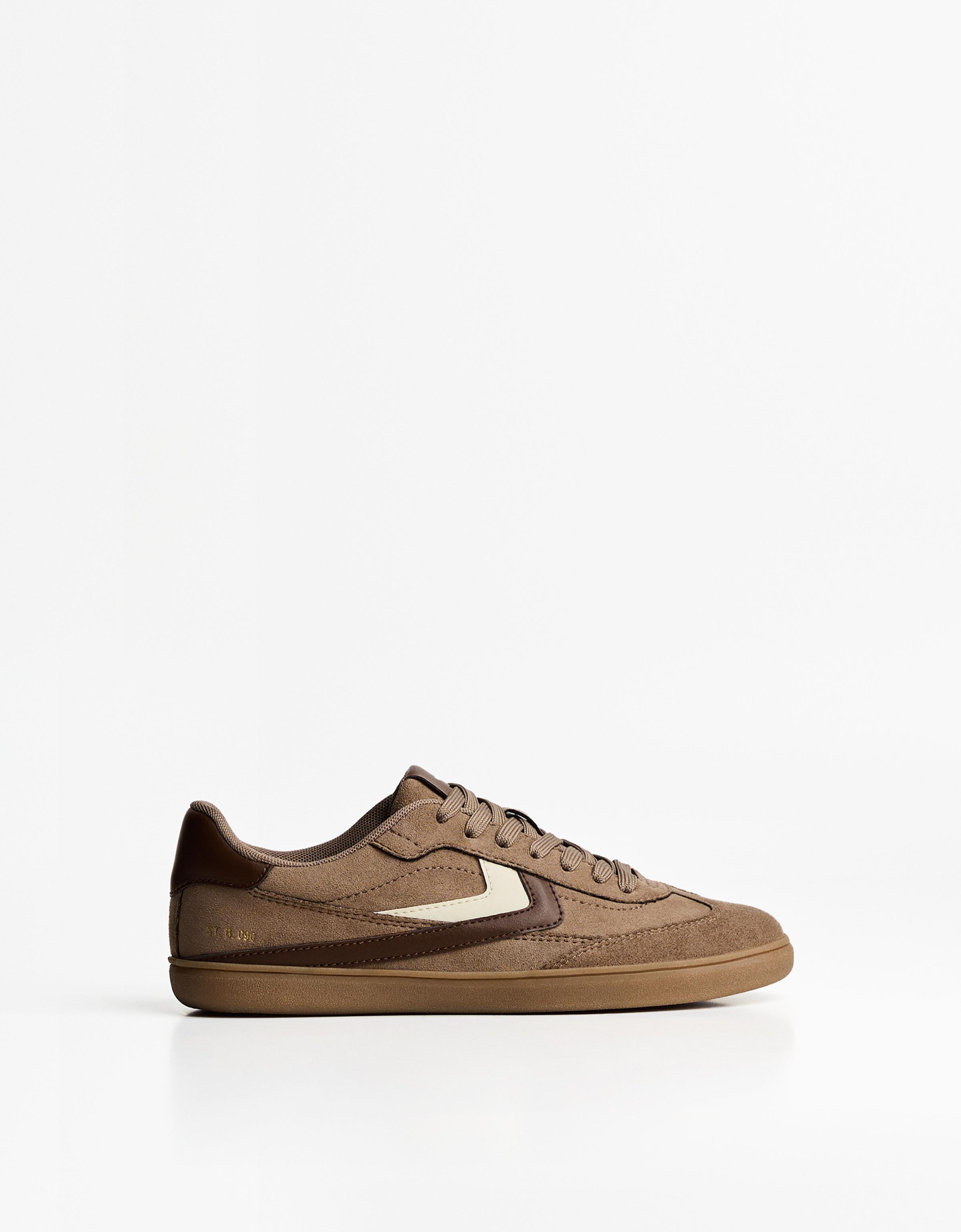 Bershka Retro-Sneaker Damen 34 Sandfarbe