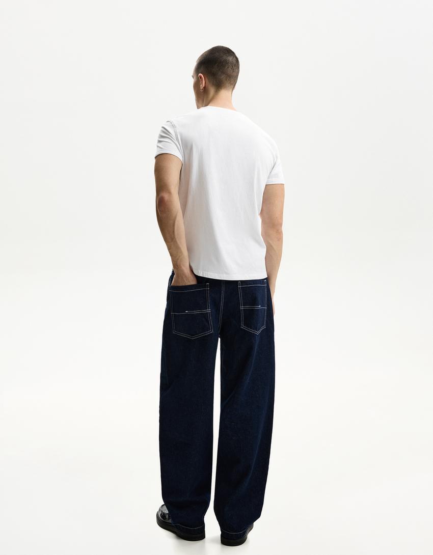 Embroidered short sleeve roll-up T-shirt-White