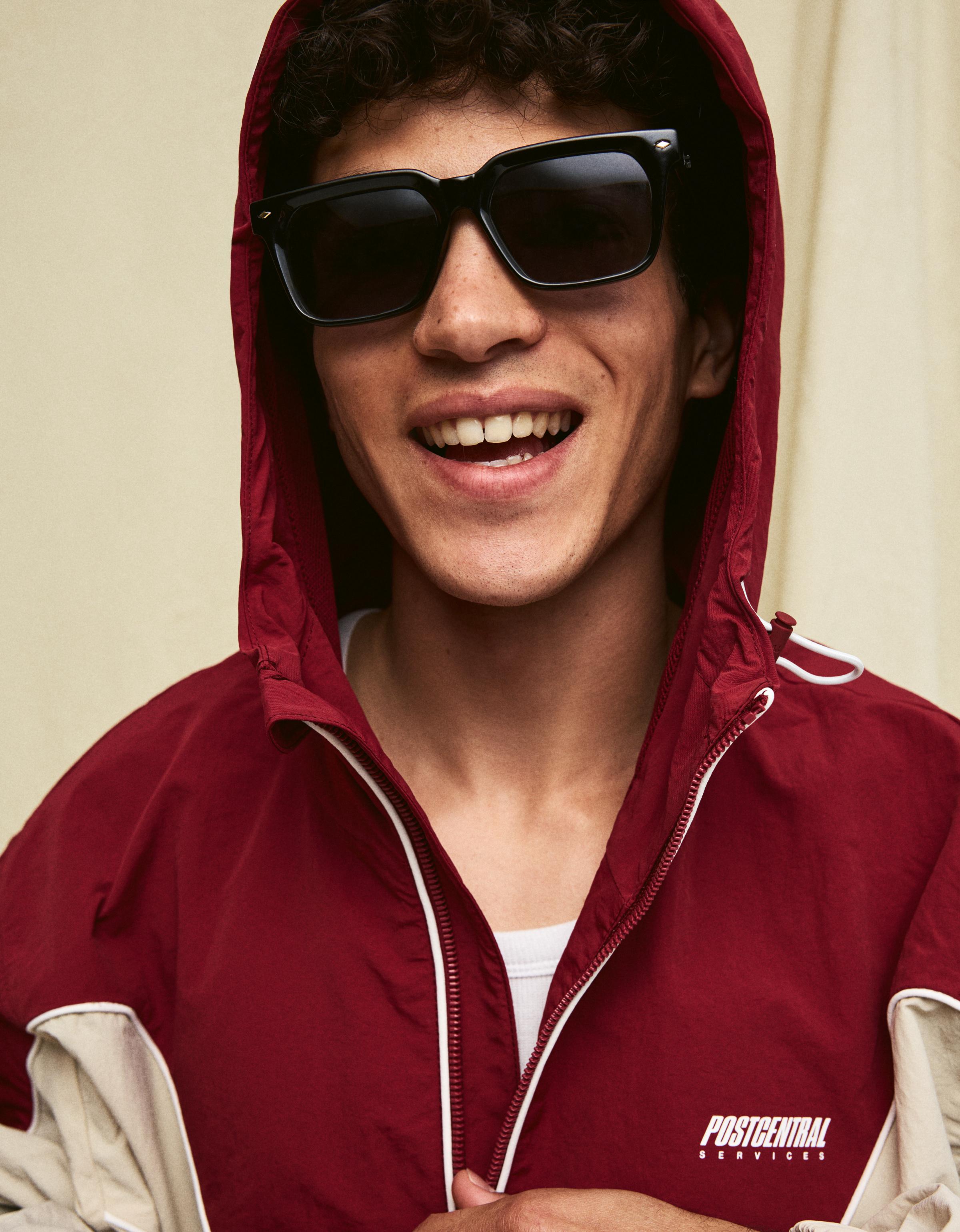 Hooded windbreaker jacket — Red