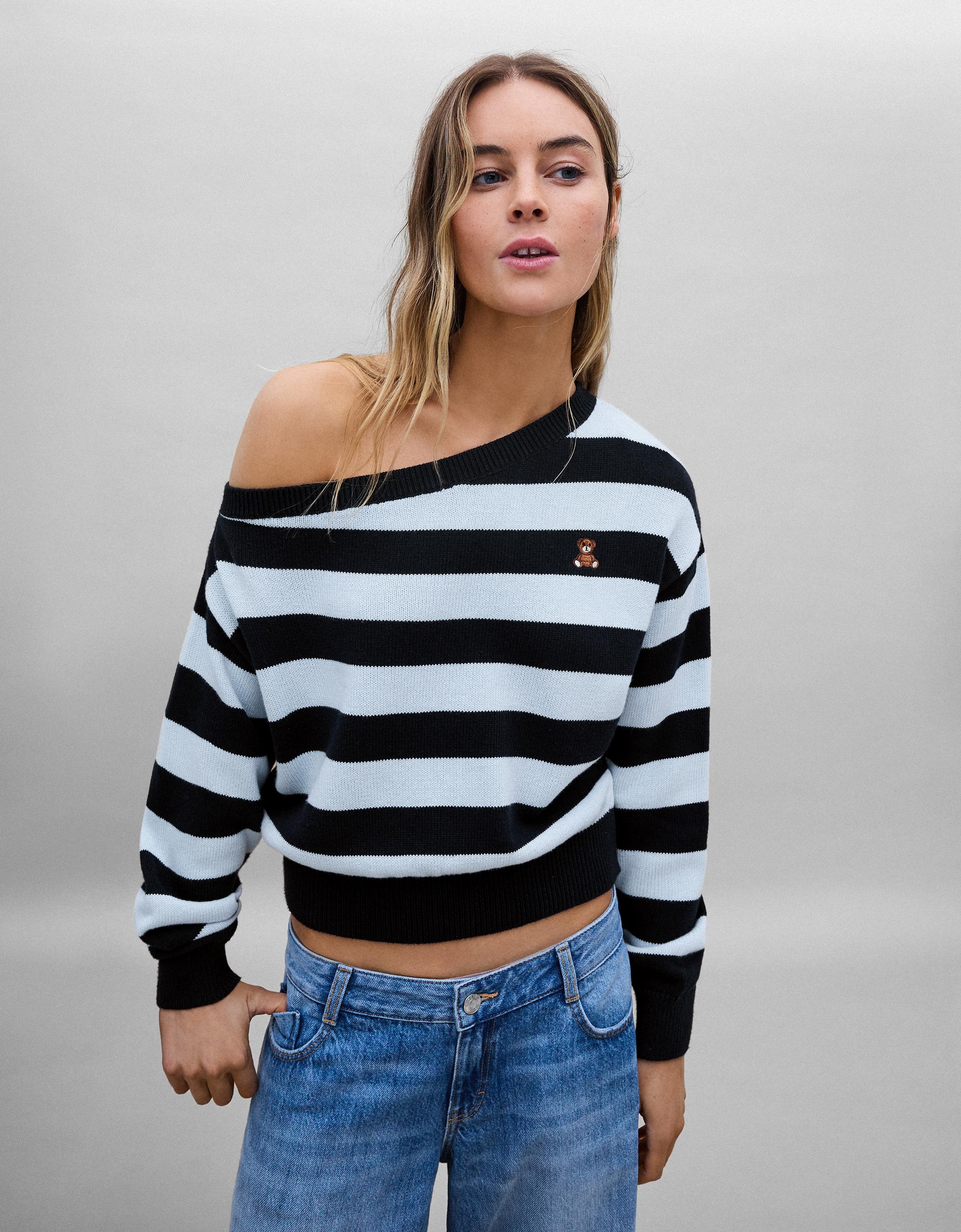 Bear embroidered boat neck jumper — Blue