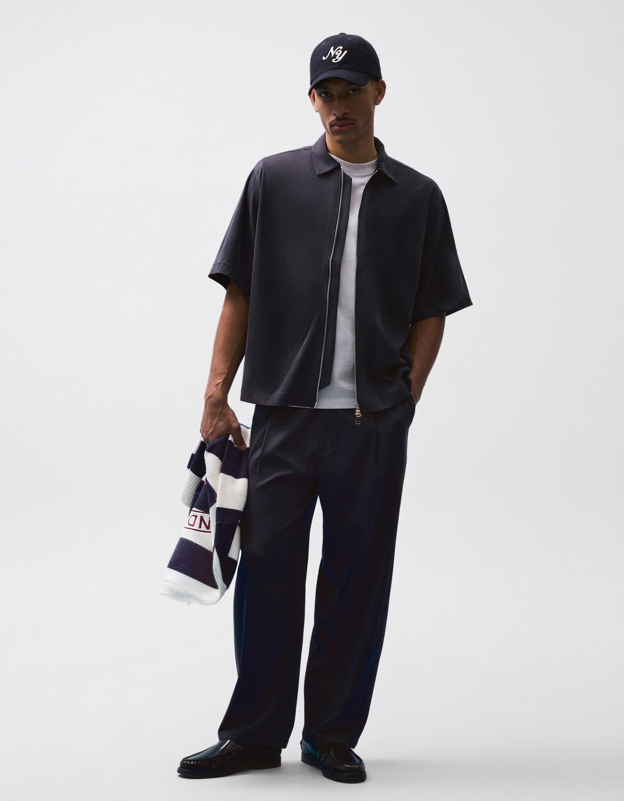 Kısa kollu boxy fit dökümlü gömlek - Görsel 21