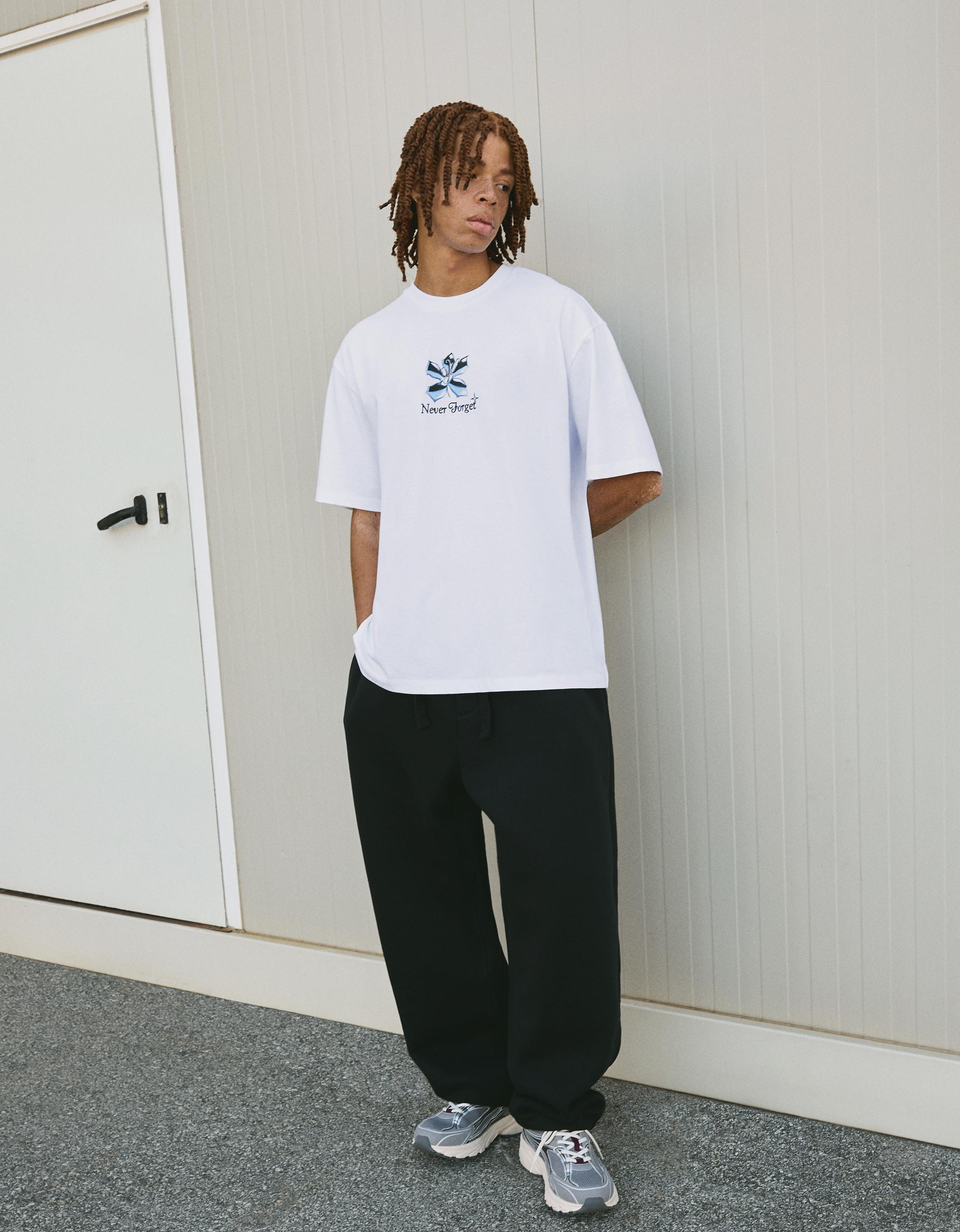 Bershka T-Shirt Mit Kurzen Ärmeln Herren M Weiss