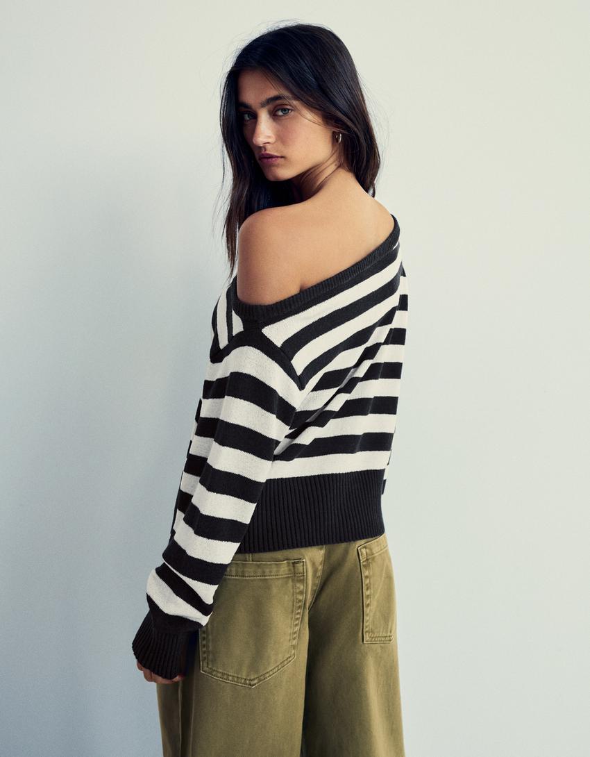 Rustic striped asymmetric sweater-Blue