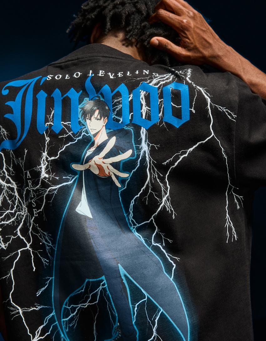 Camiseta Solo Leveling manga curta estampado-Preto