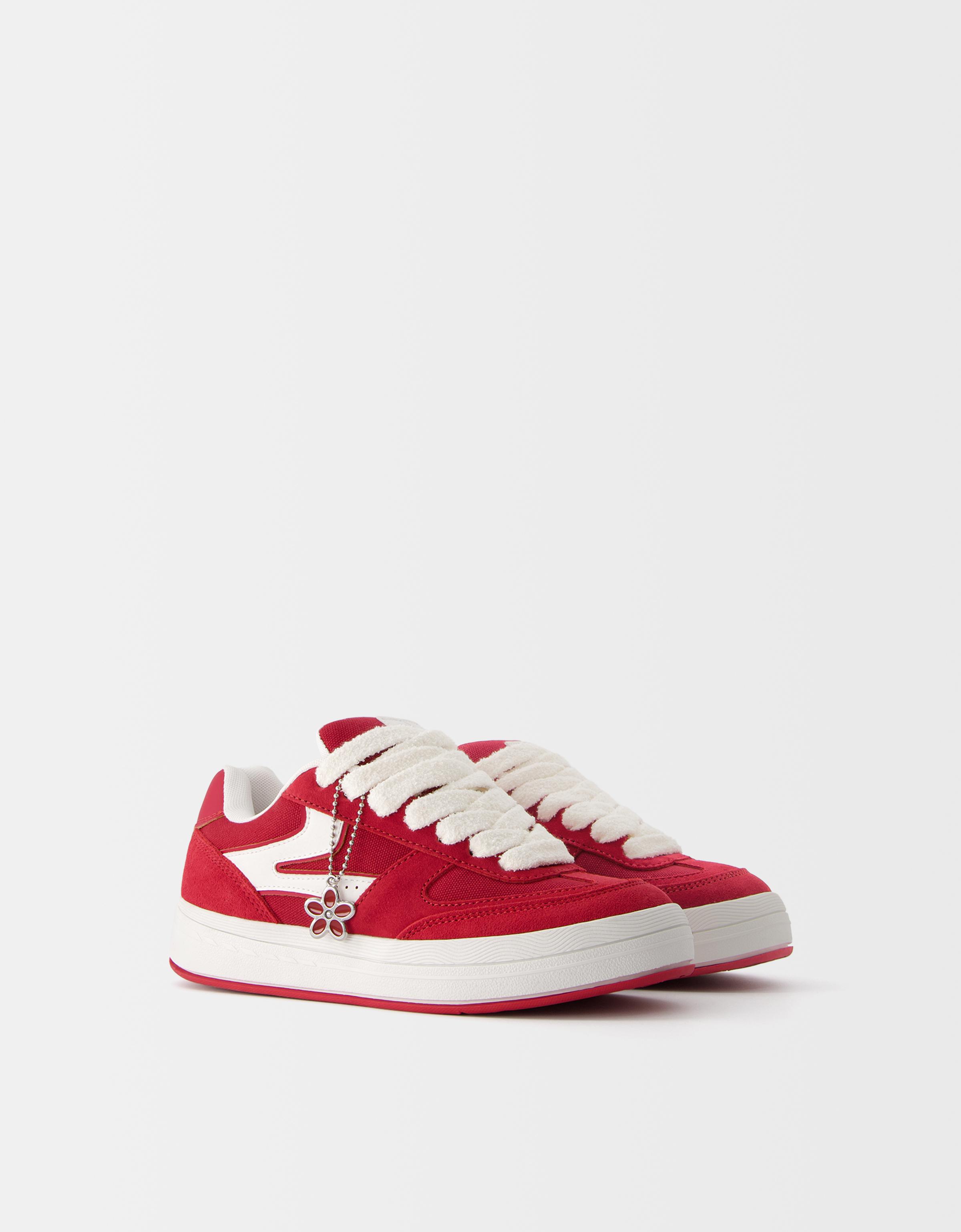 Bershka Skater-Sneaker Mit Schlüsselanhänger Damen 37 Rot