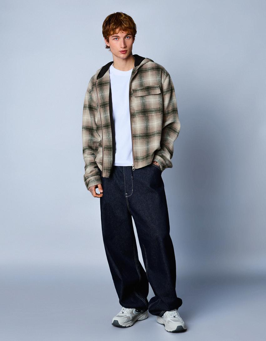 Boxy Hemdjacke mit Fleece-Print-Khaki