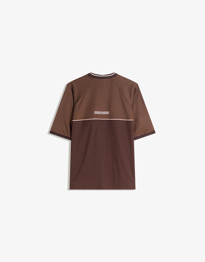 Camiseta manga corta mesh print-Marrón