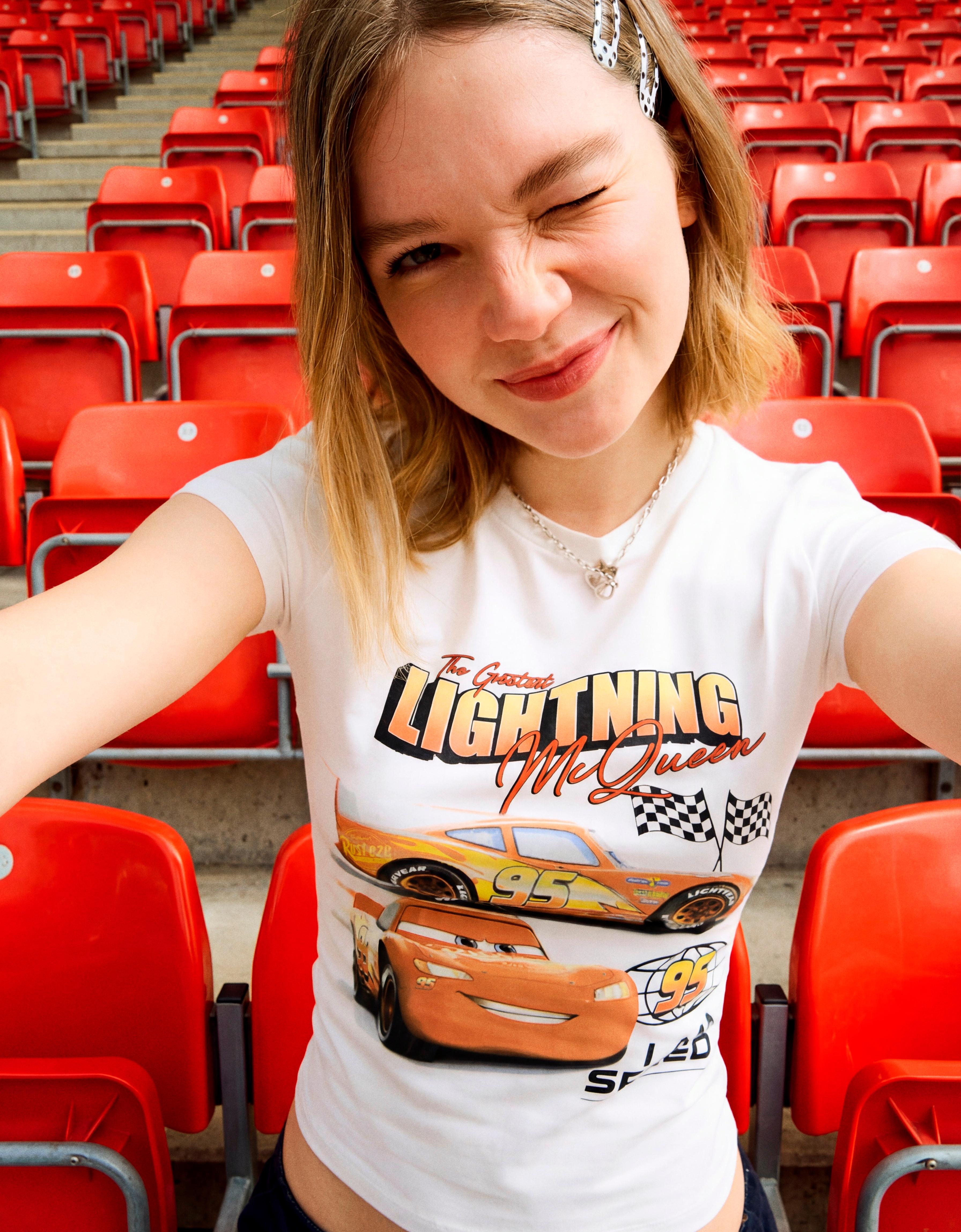 Bershka Camiseta Cars Manga Corta Print Mujer L Blanco Roto