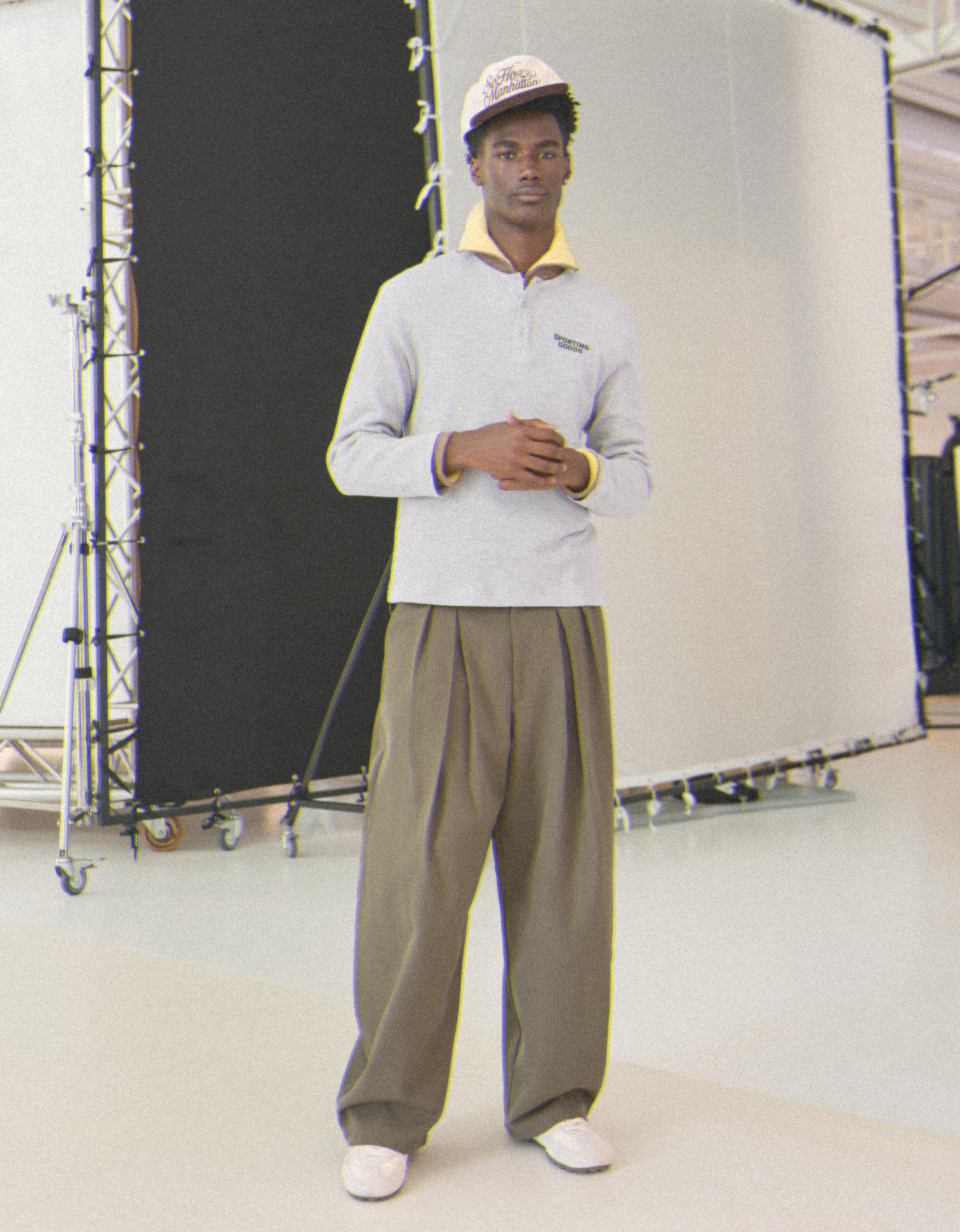 Bershka Baskılı düğmeli yaka uzun kollu tişört görsel 7