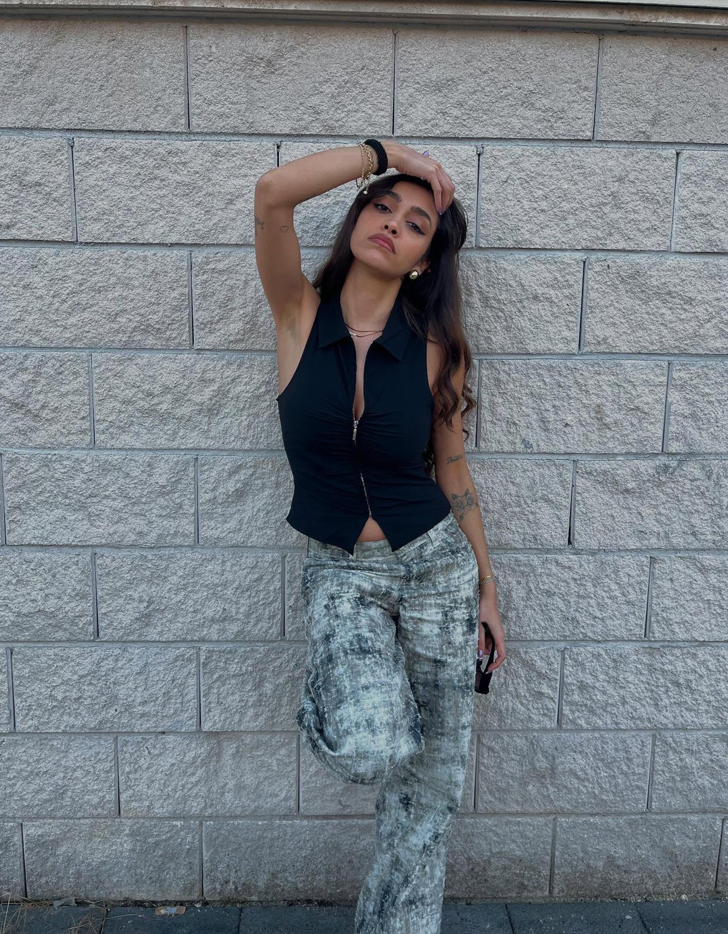 𝐚𝐦𝐞𝐫𝐠𝐞. | laceup foodie tops×lace cami set ivory