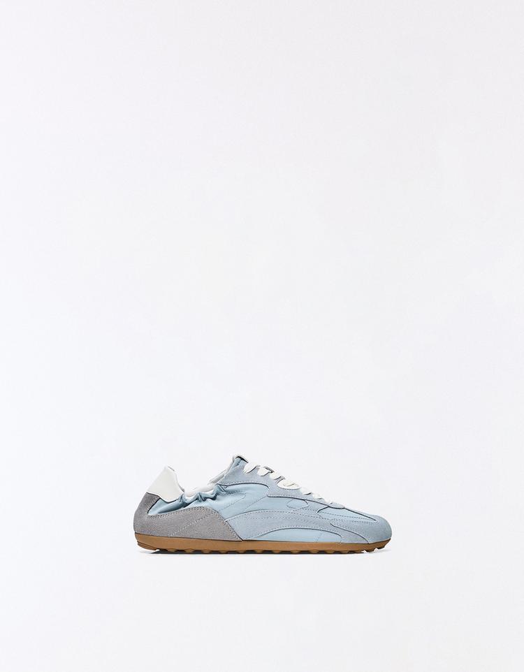 SLIM RETRO STYLE TRAINERS — BLUE