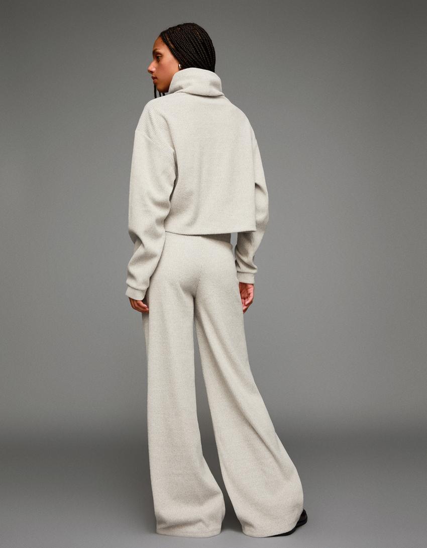 Ribbed sweater and wide-leg trousers set-Ribbed sweater and wide-leg trousers set
