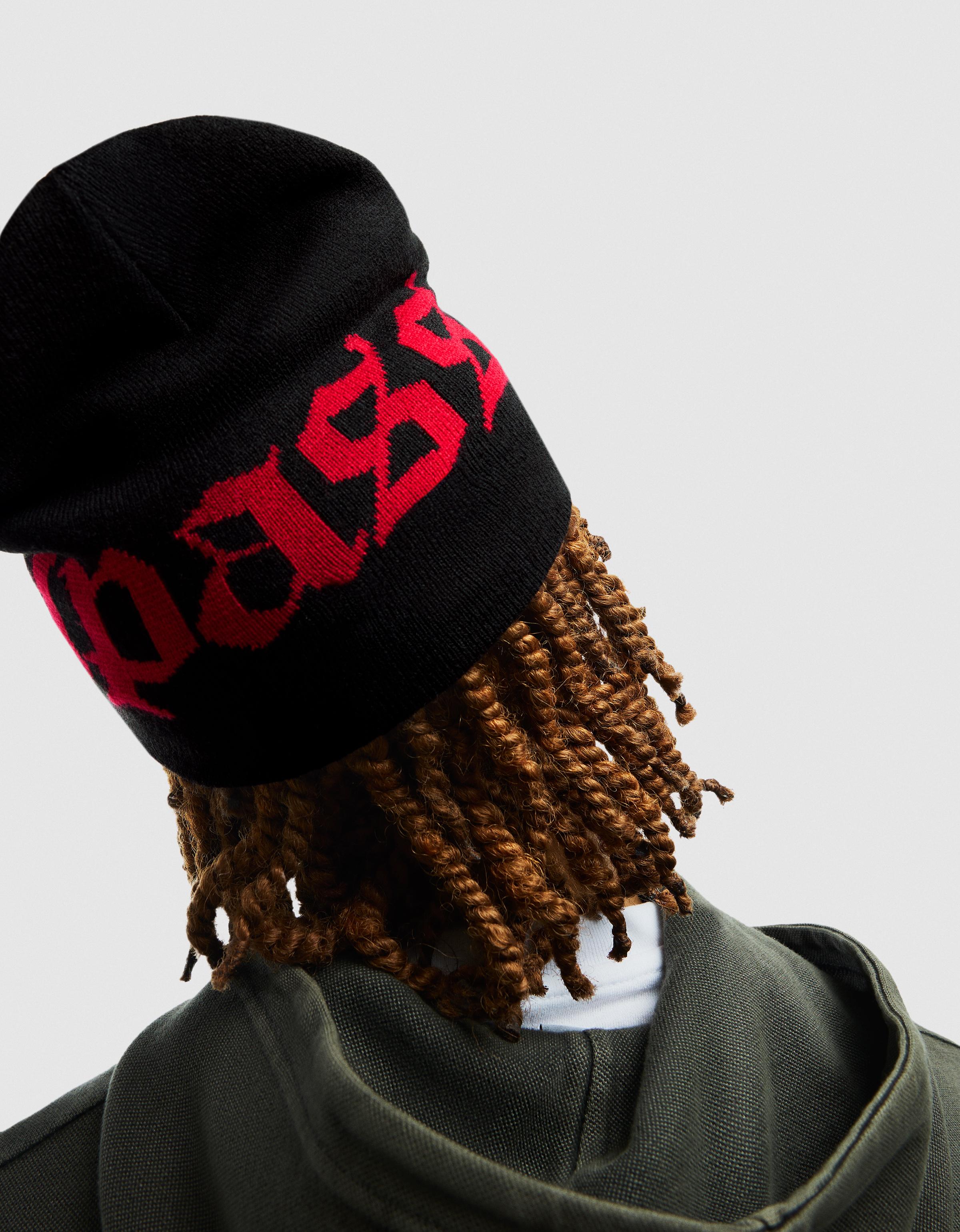 Bershka Beanie Mit Print Herren Schwarz