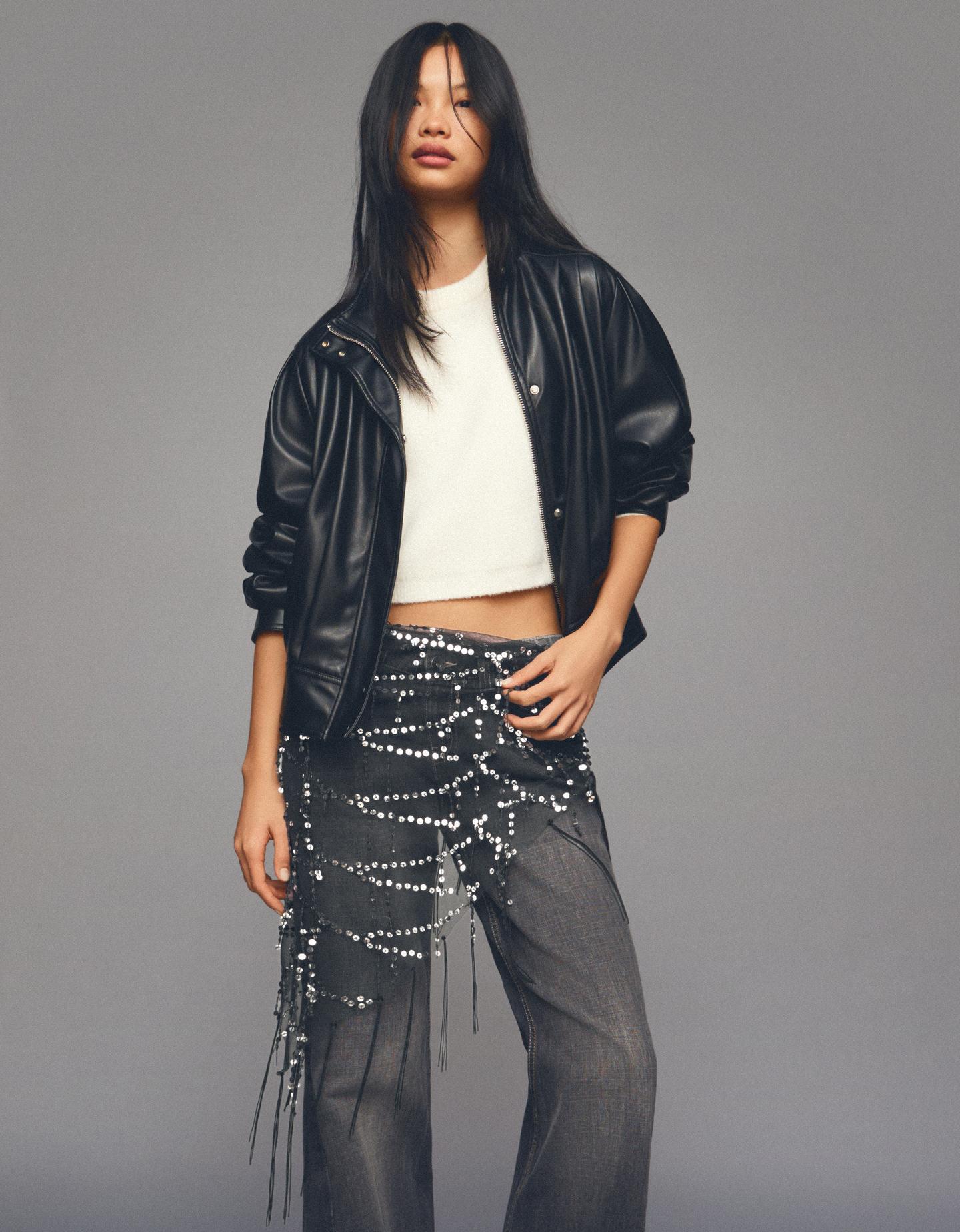 Bershka chustka z cekinami czarny