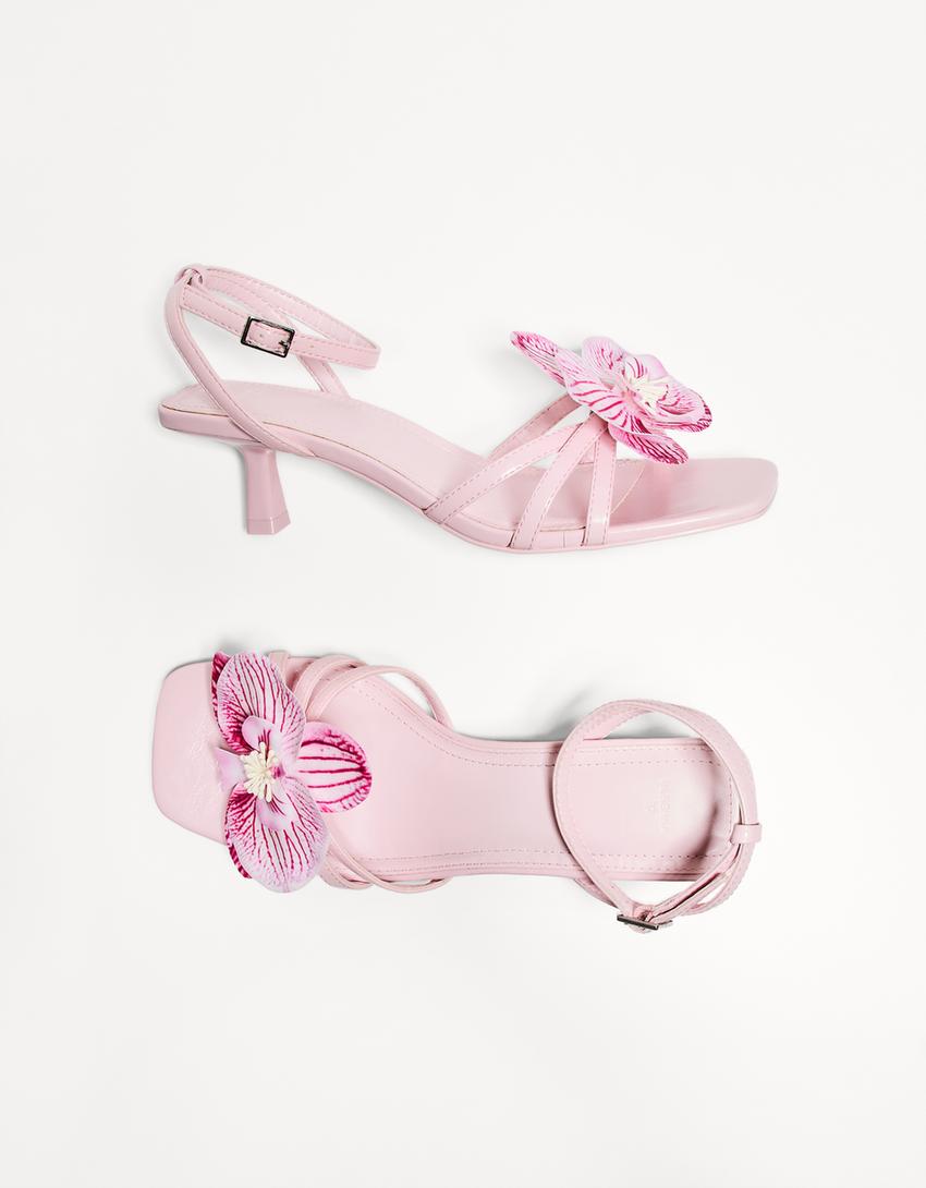 Kitten heel sandals with floral detail-Pink-4