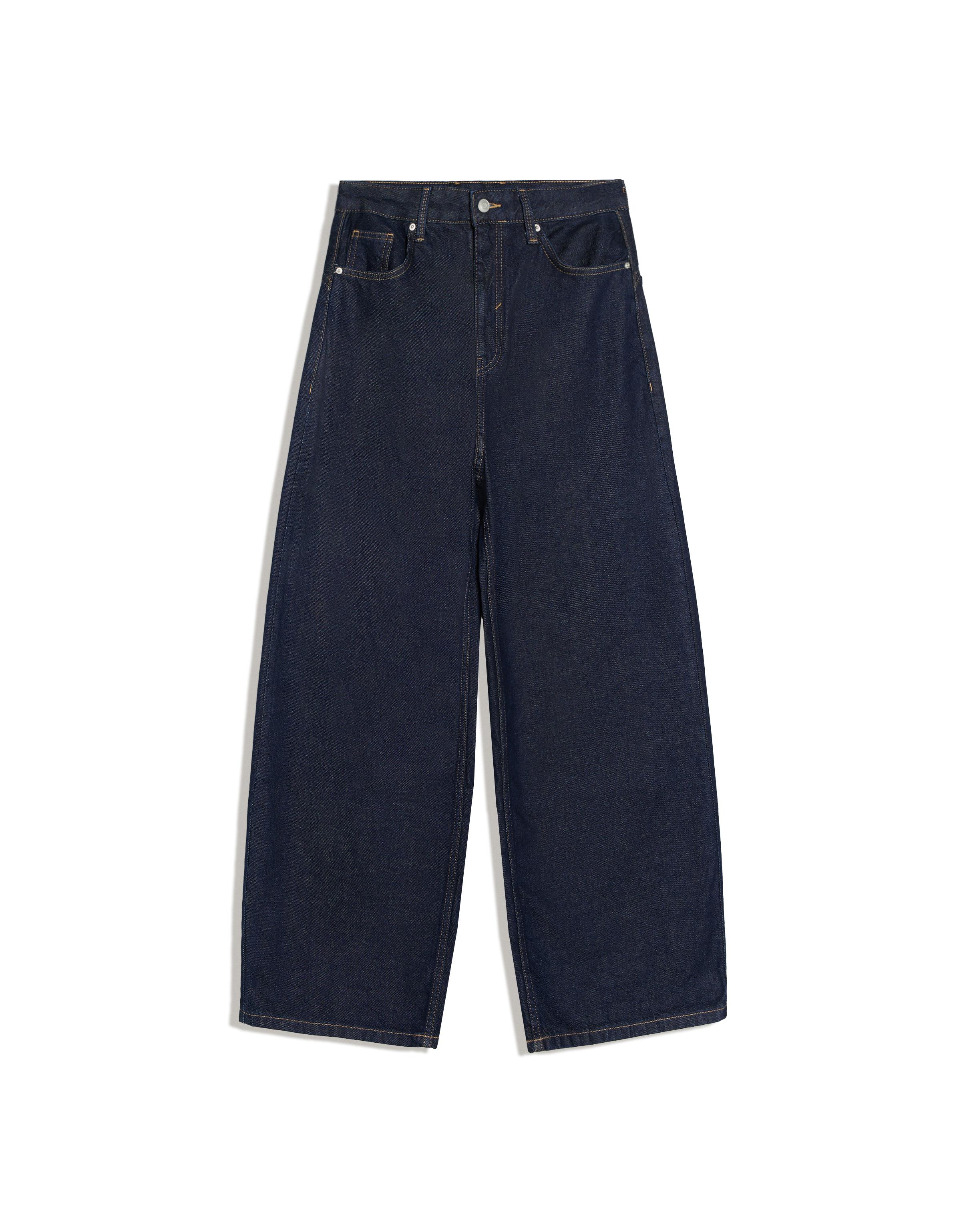 Barrel jeans with back buckle — Navy